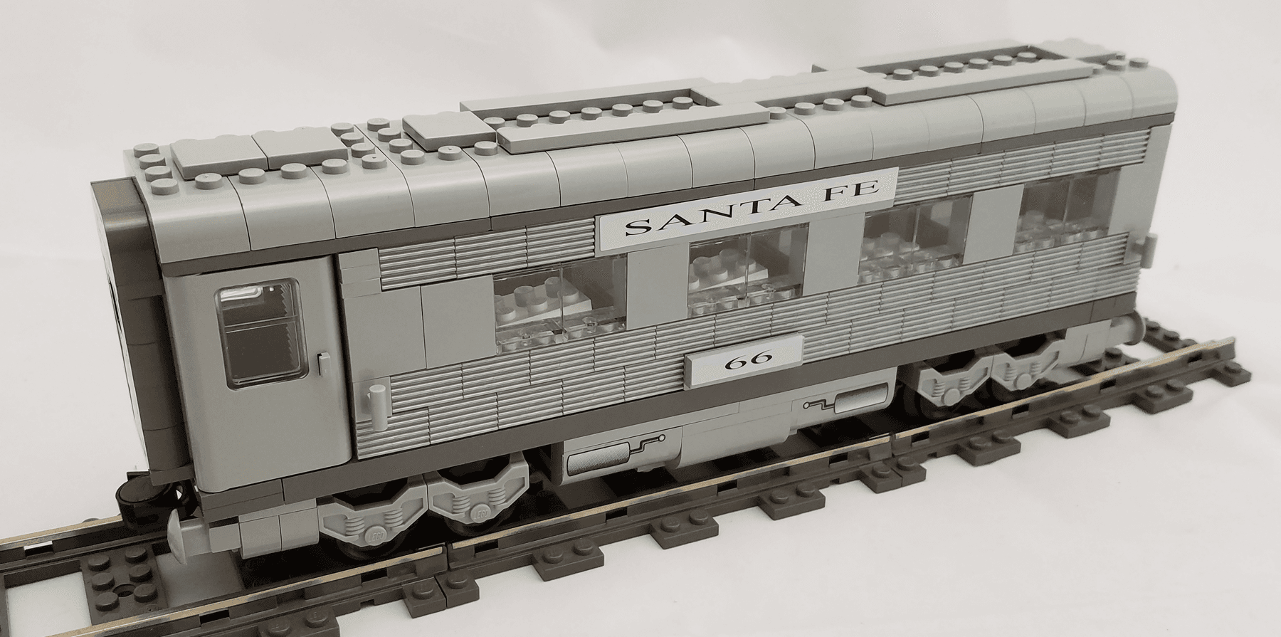 Santa Fe Cars - Set II (dining, observation, or sleeping car)