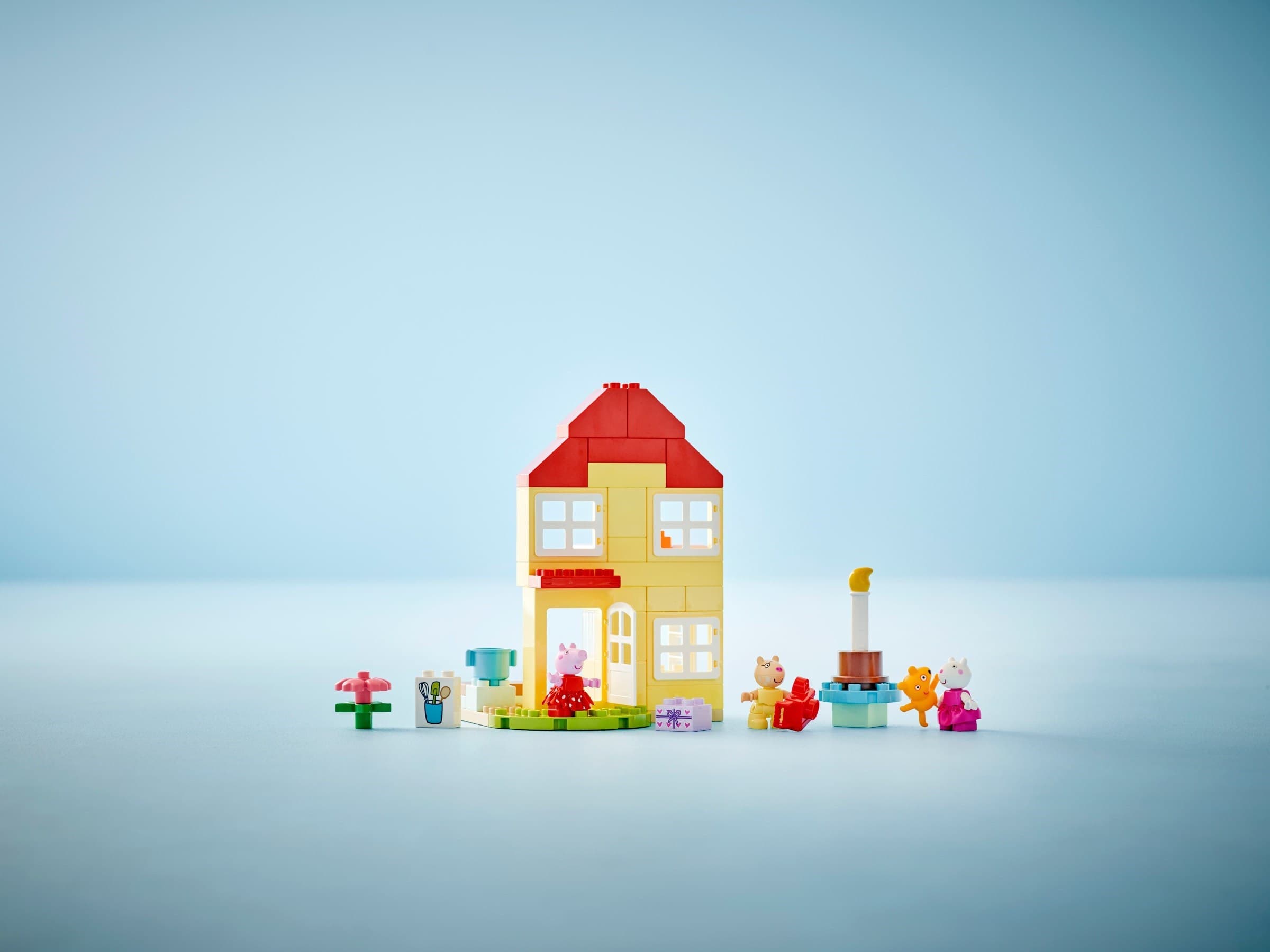 Peppa Pig Birthday House