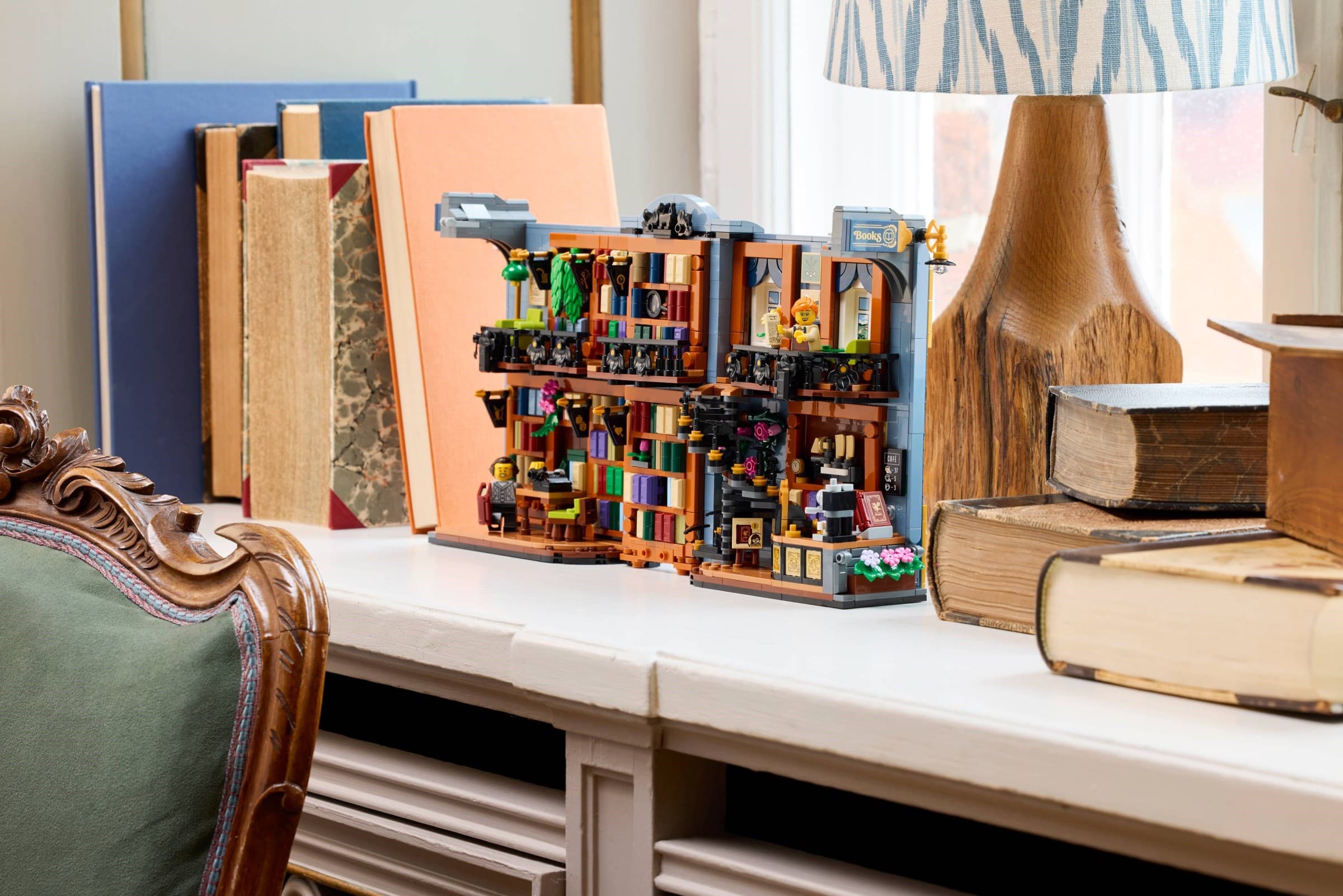 Bookstore: Book Nook