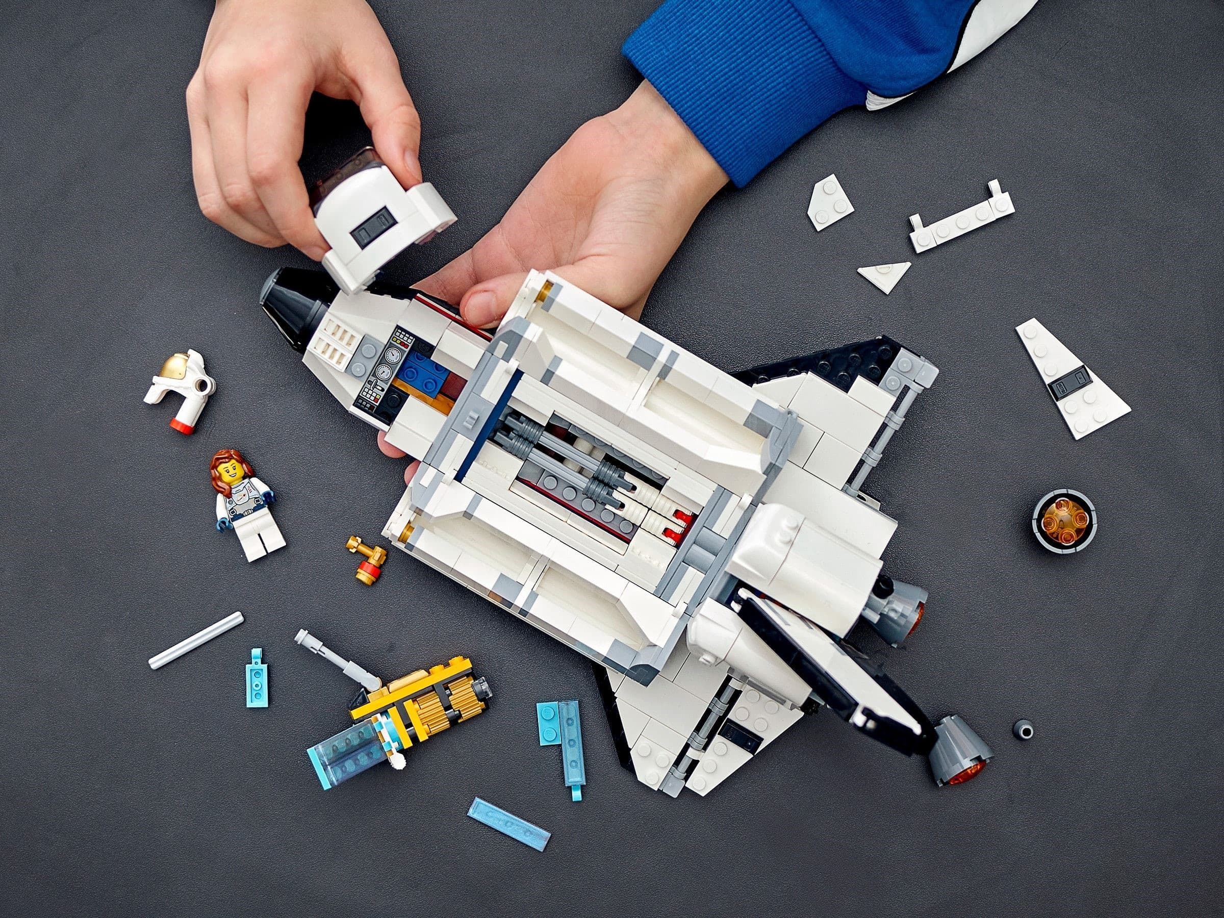 Space Shuttle Adventure