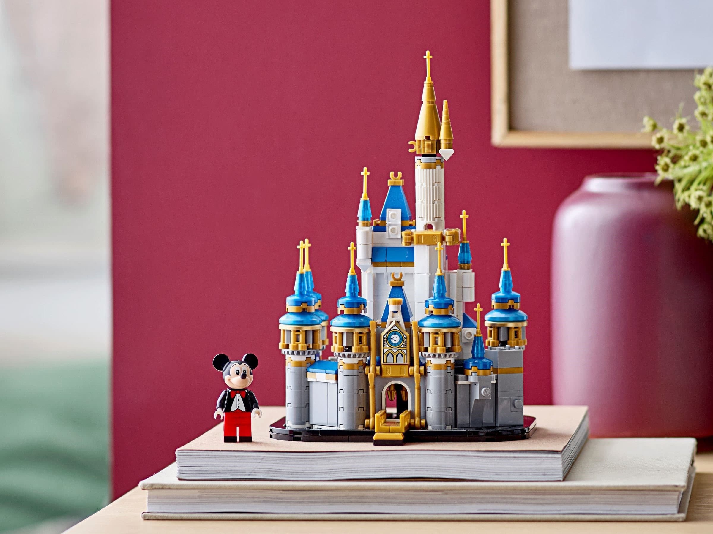Mini Disney Castle