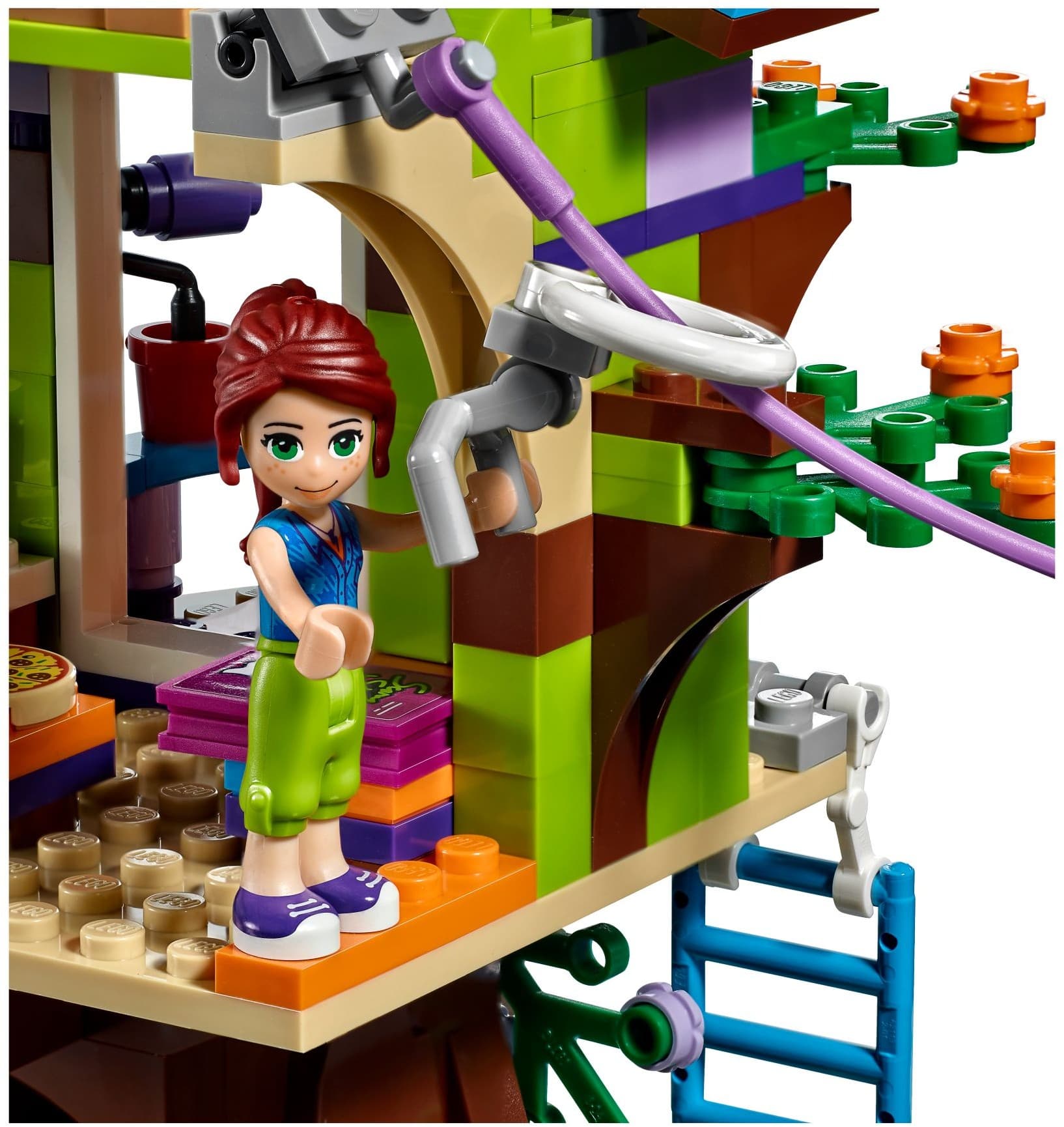 Mia's Tree House