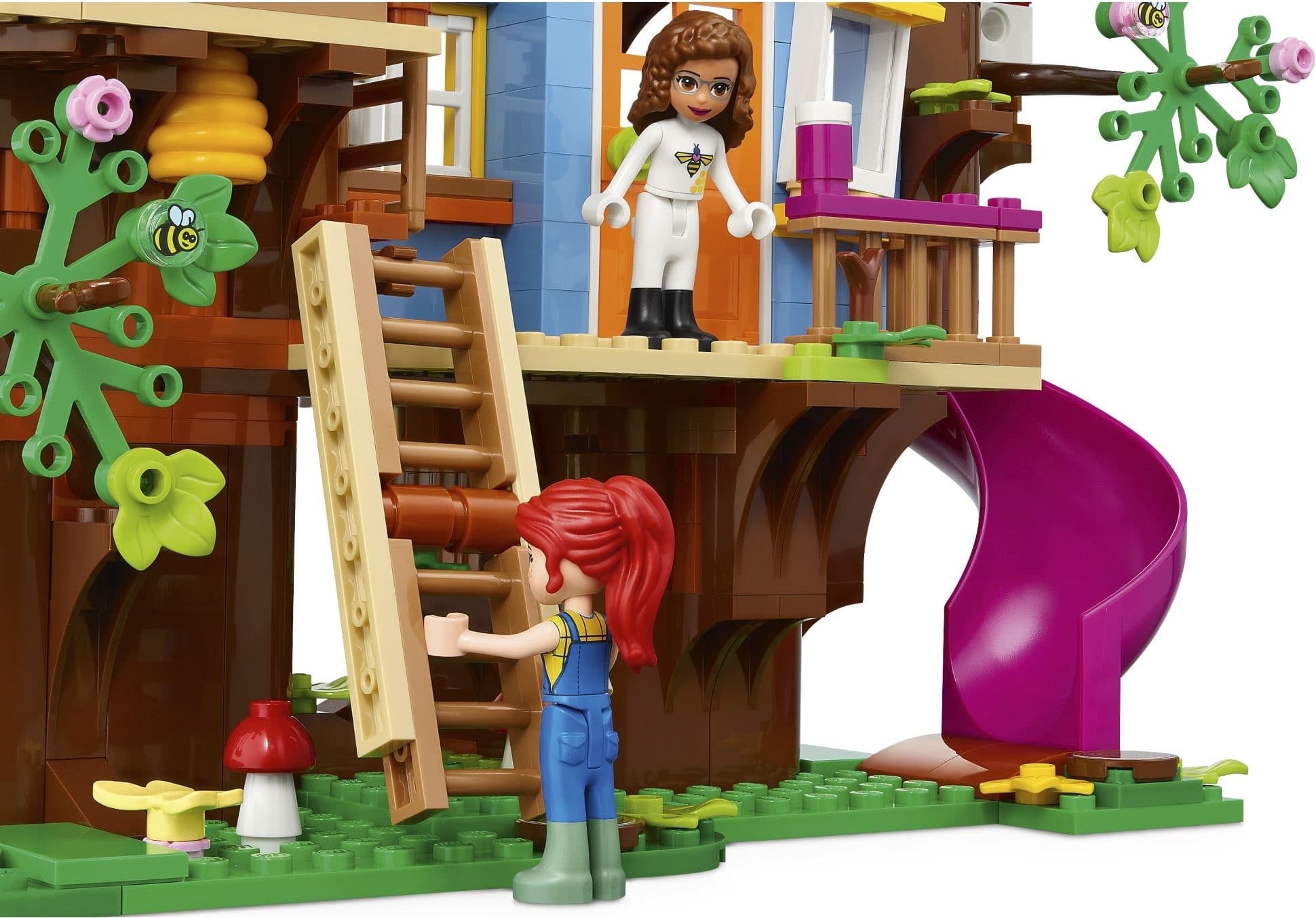 Friendship Tree House