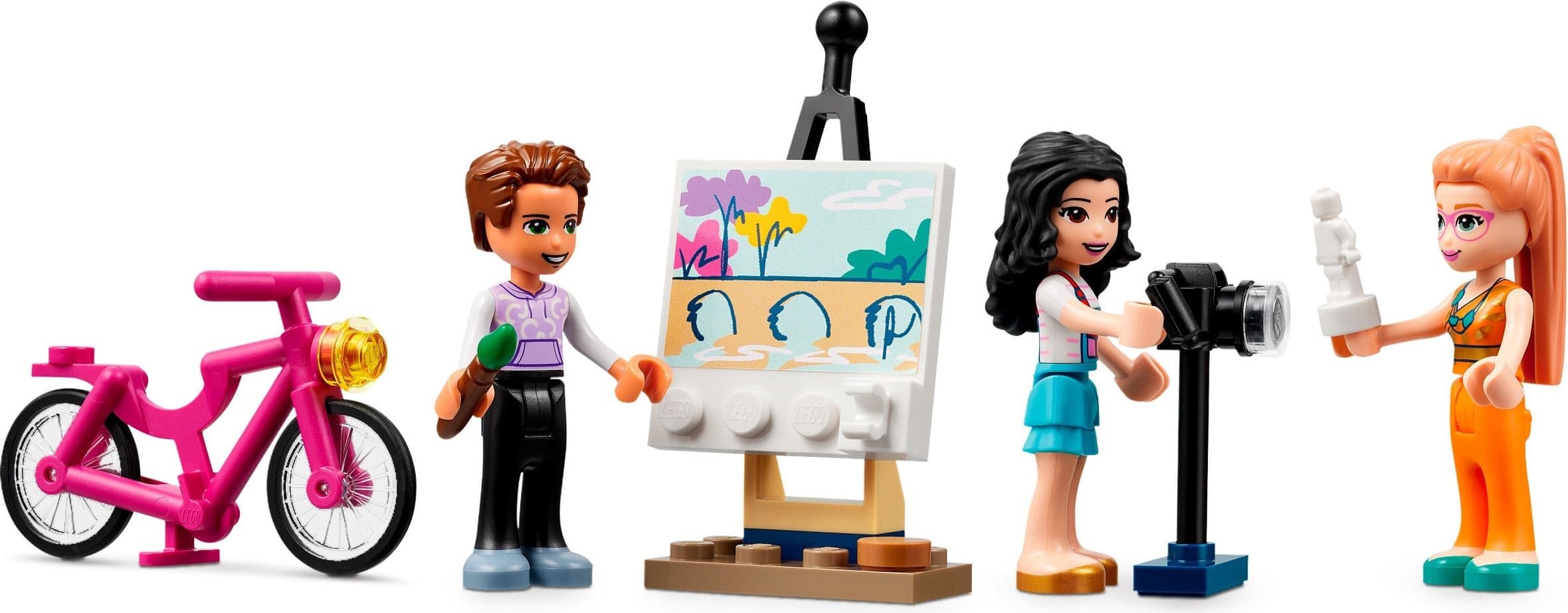 Emma's Art School