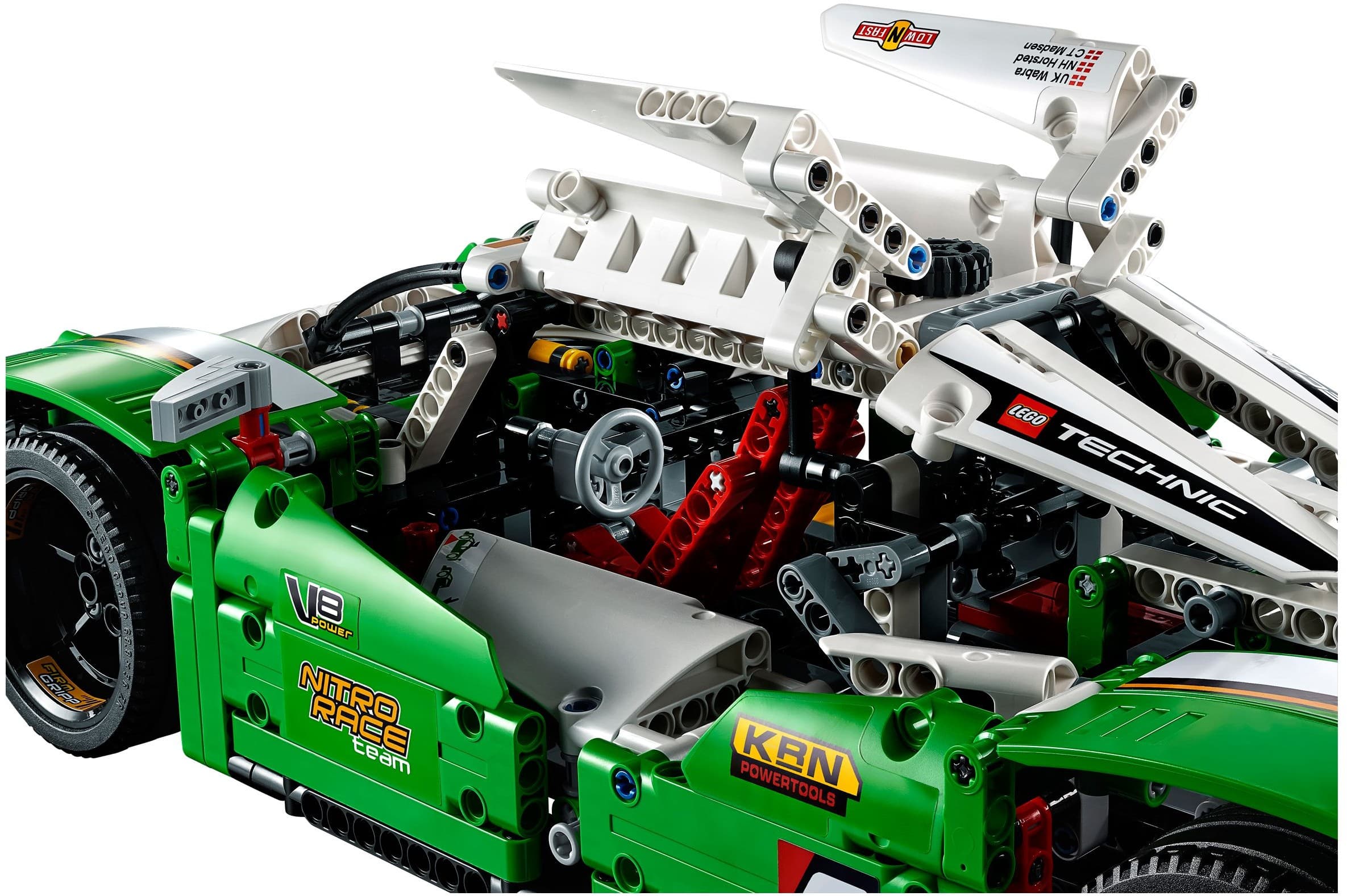 24 Hours Race Car