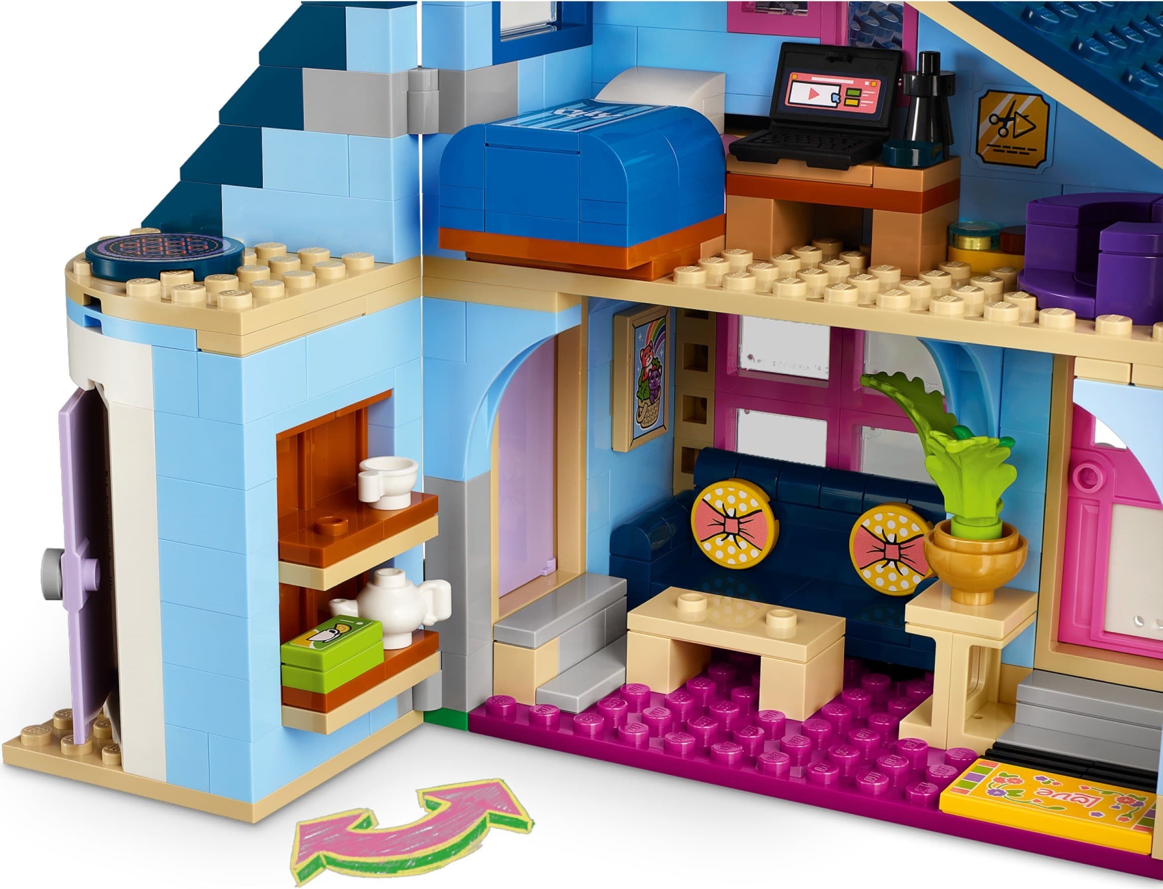 Olly's and Paisley's Family Homes