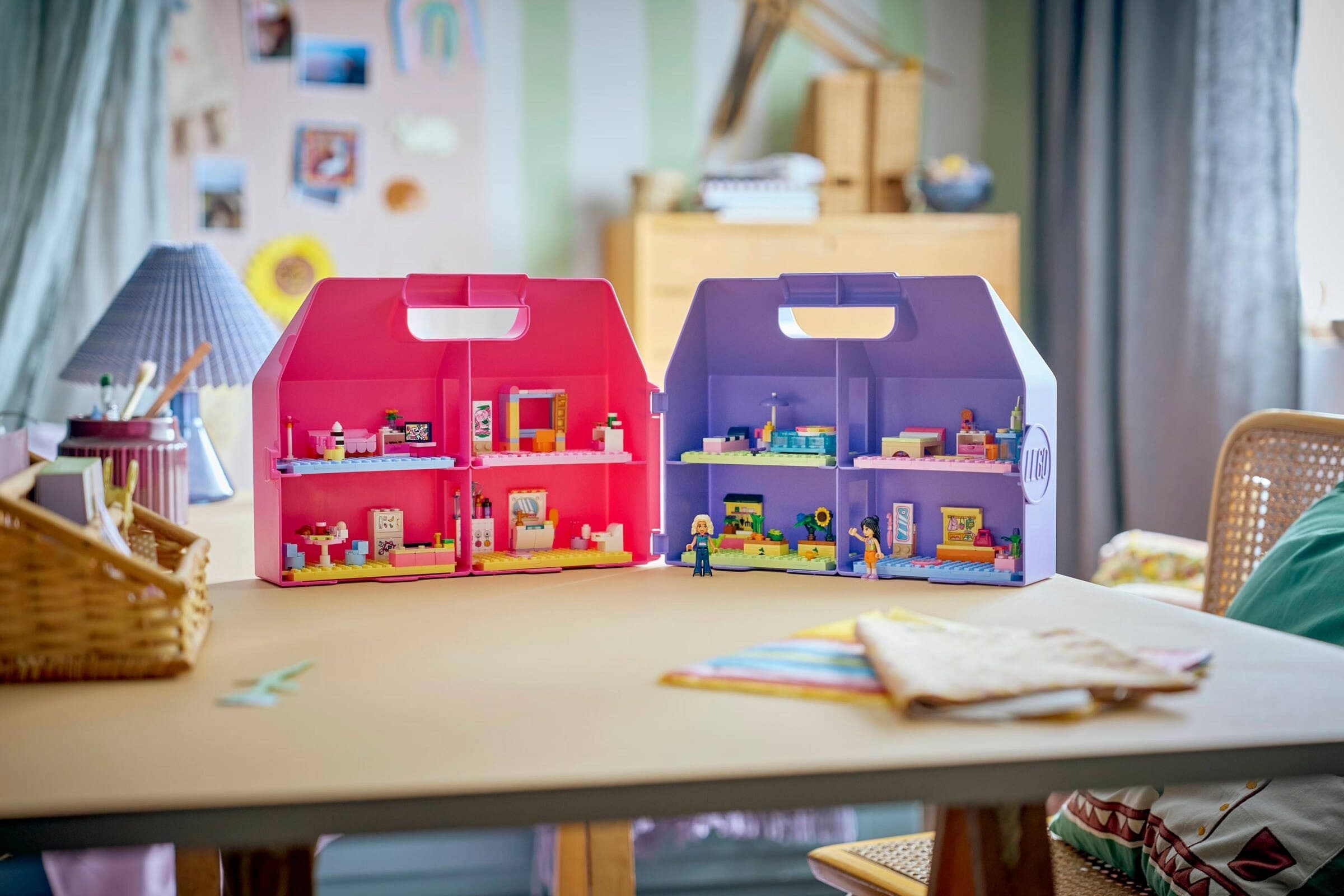 Creative Dollhouse Suitcase