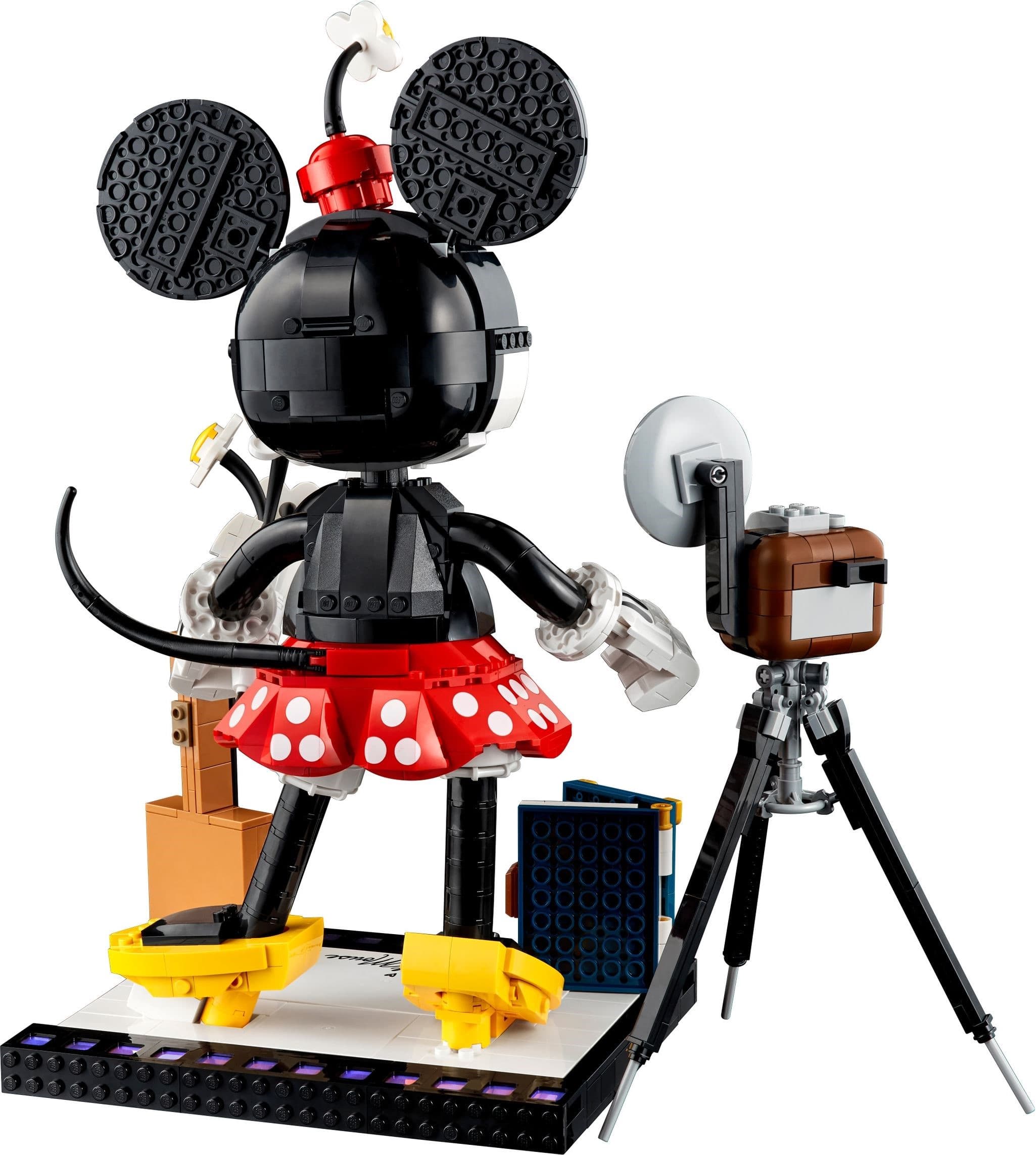 Mickey Mouse & Minnie Mouse