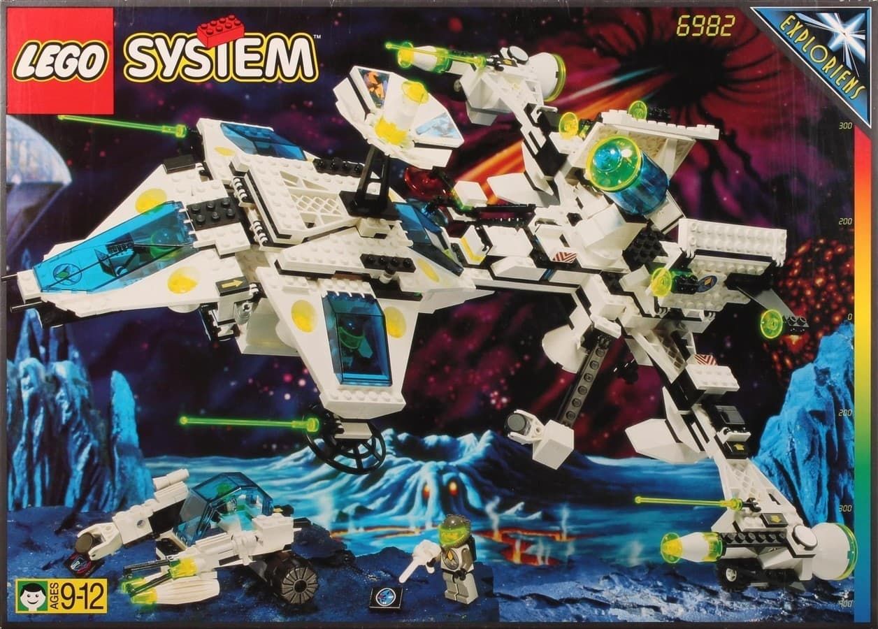 Explorien Starship