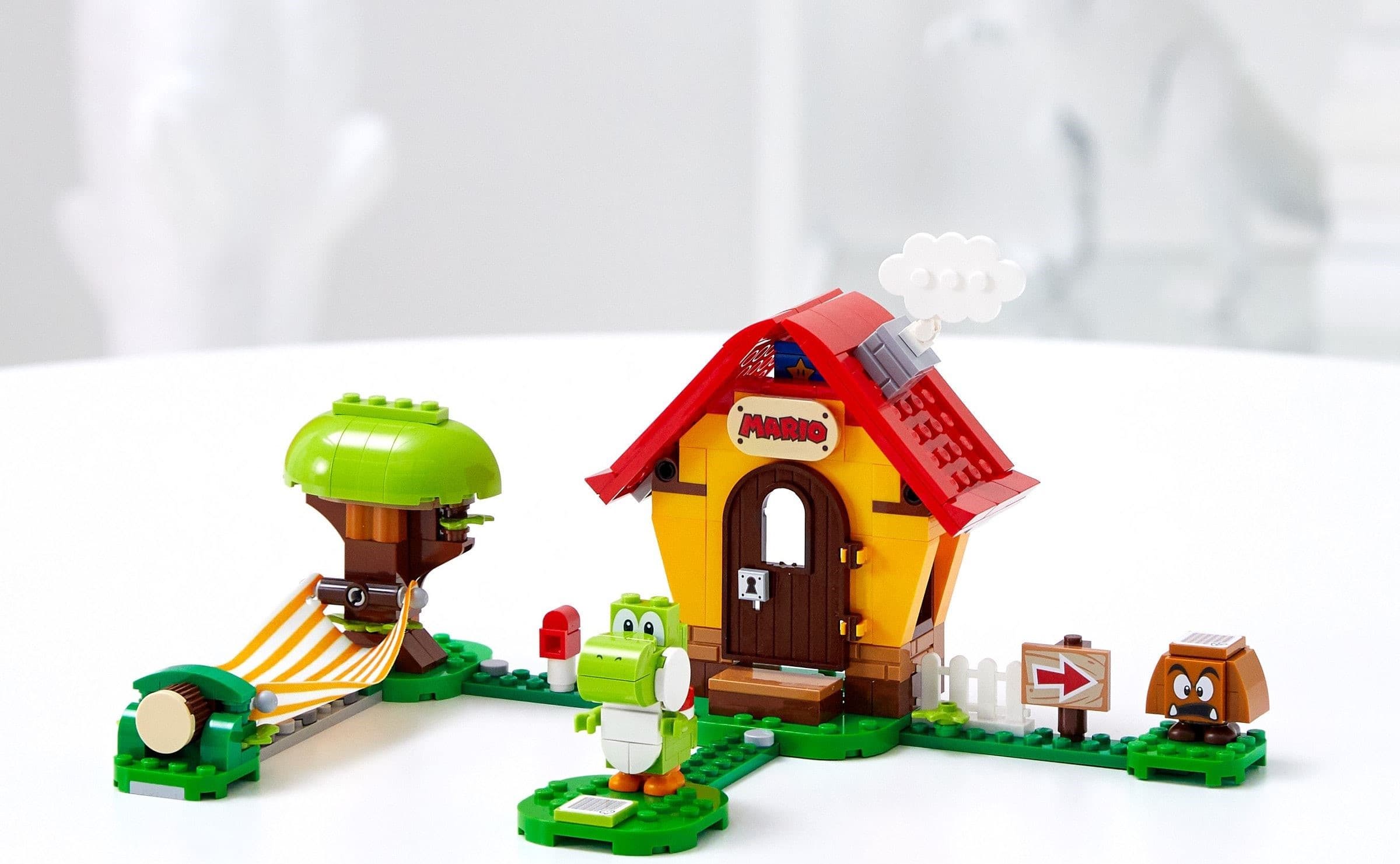 Mario's House & Yoshi Expansion Set