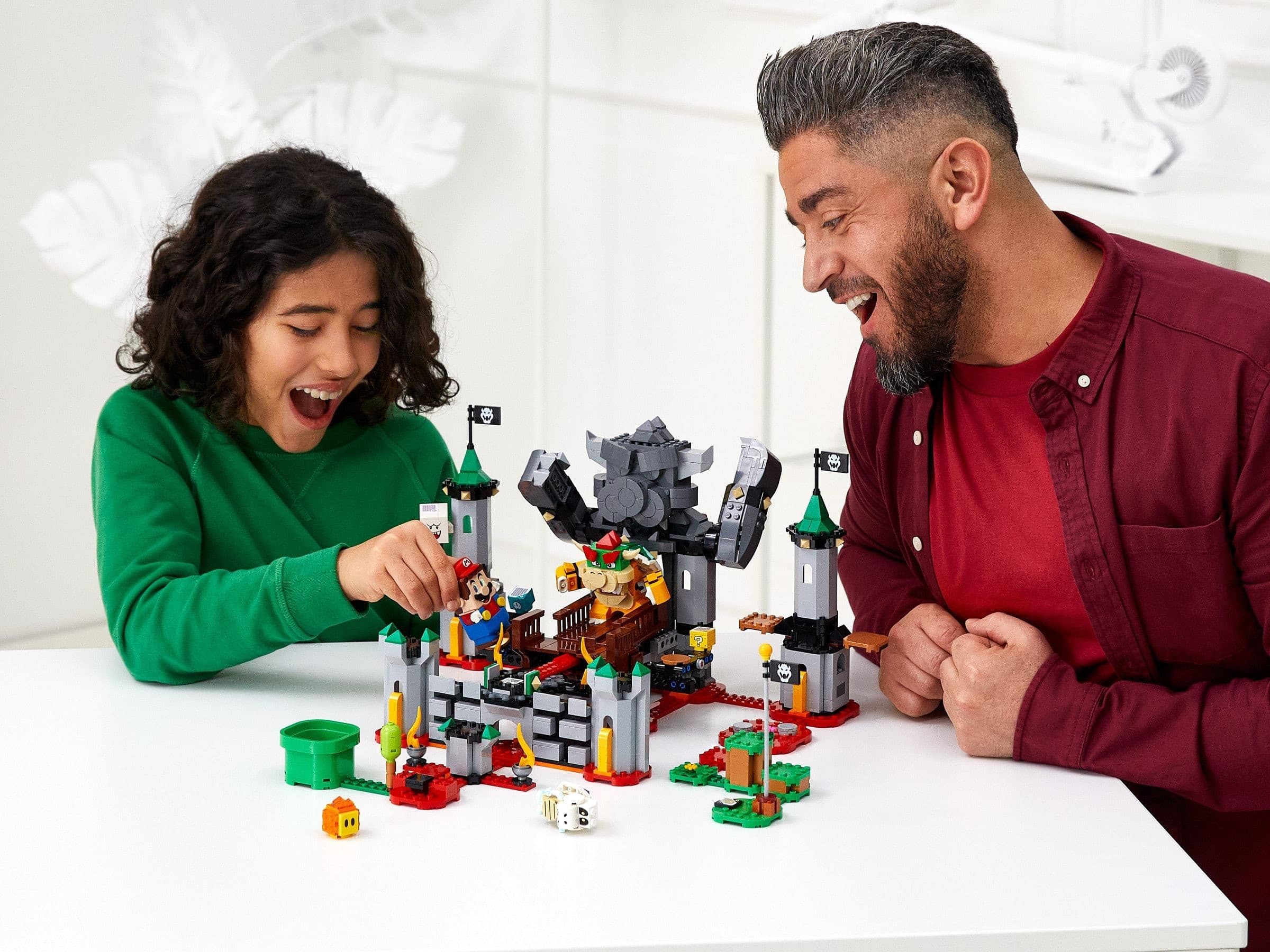 Bowser's Castle Boss Battle Expansion Set