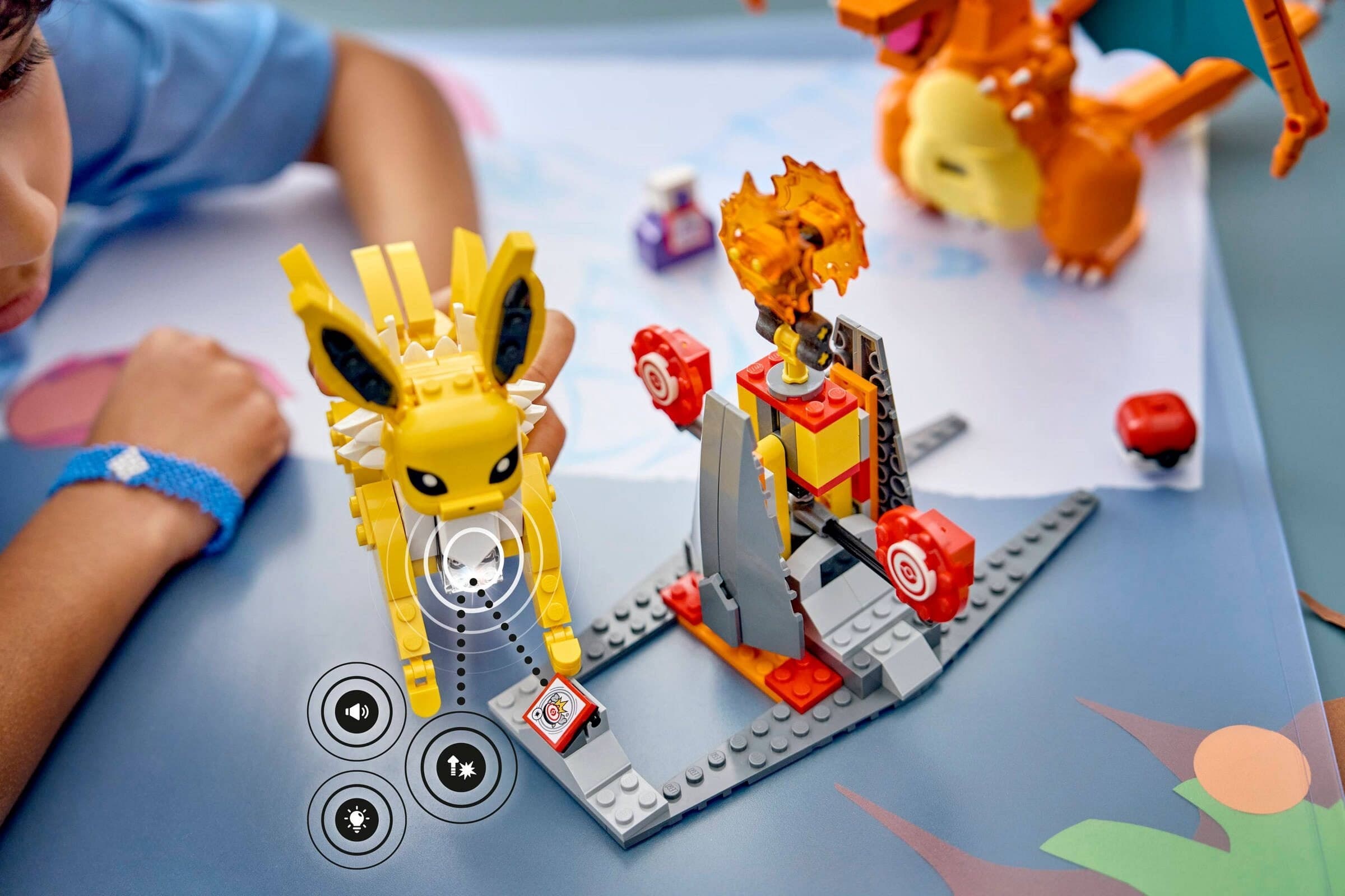 Charizard vs. Jolteon Ultimate Battle