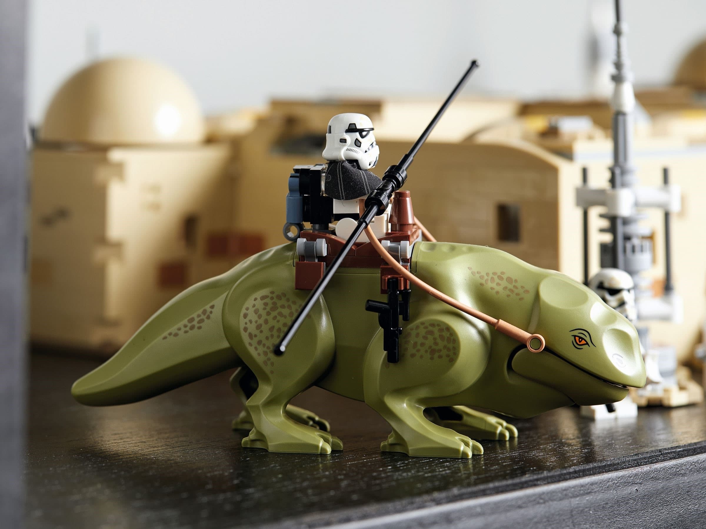 Mos Eisley Cantina
