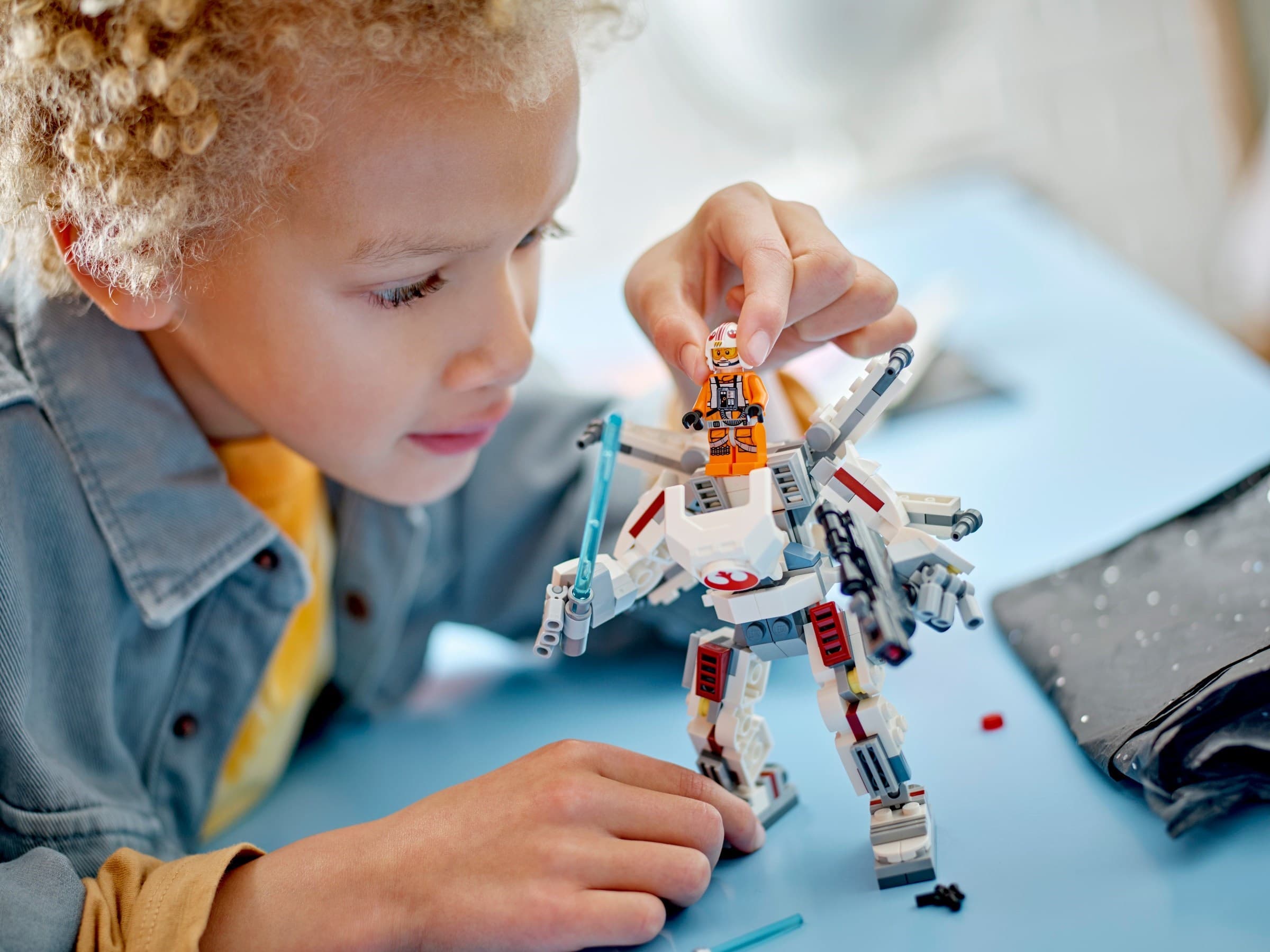 Luke Skywalker X-Wing Mech