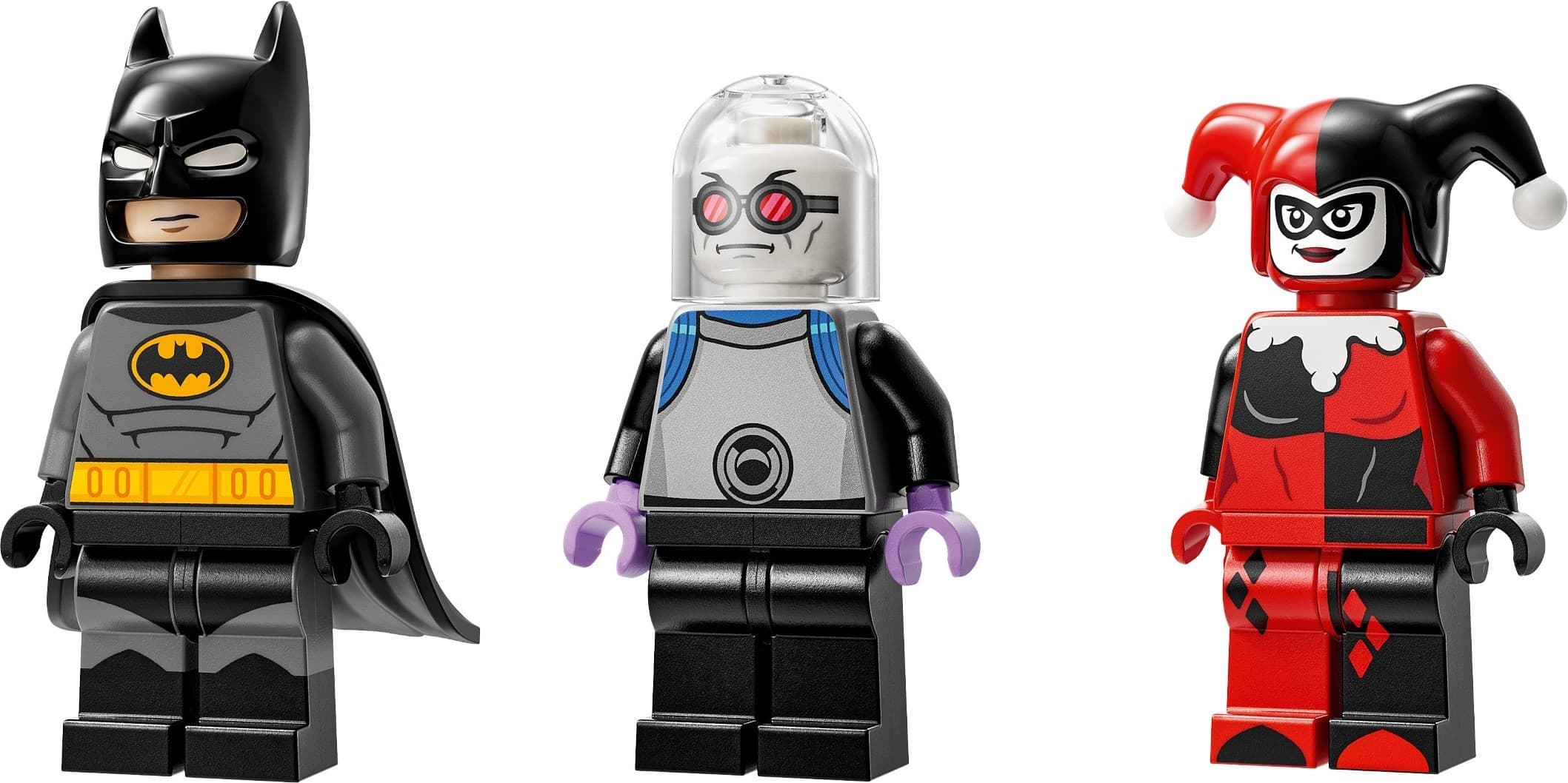 Batman with the Batmobile vs Harley Quinn and Mr. Freeze