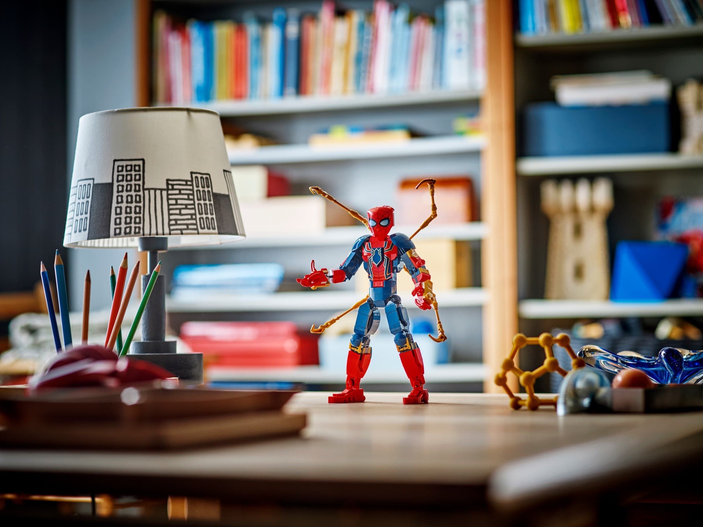 Iron Spider-Man Construction Figure