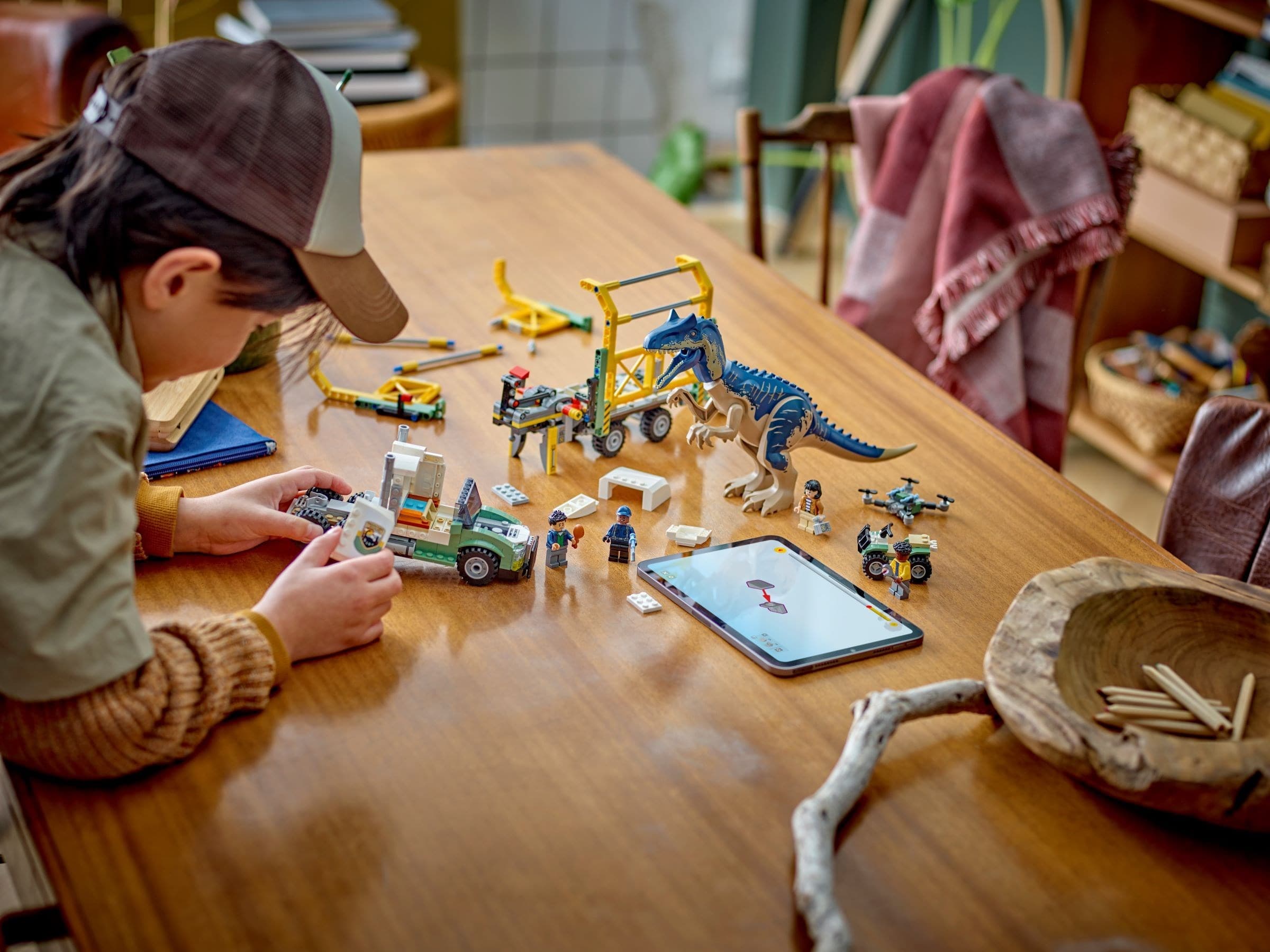 Dinosaur Missions: Allosaurus Transport Truck