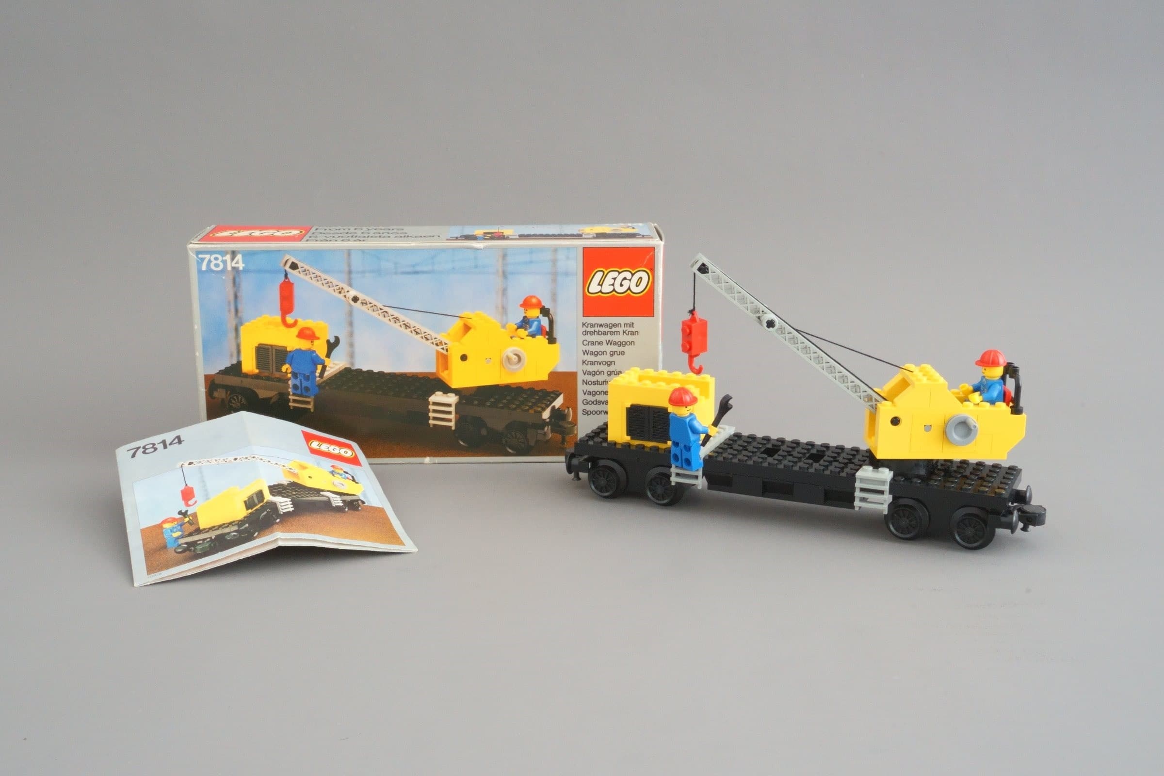 Crane Wagon with Small Container
