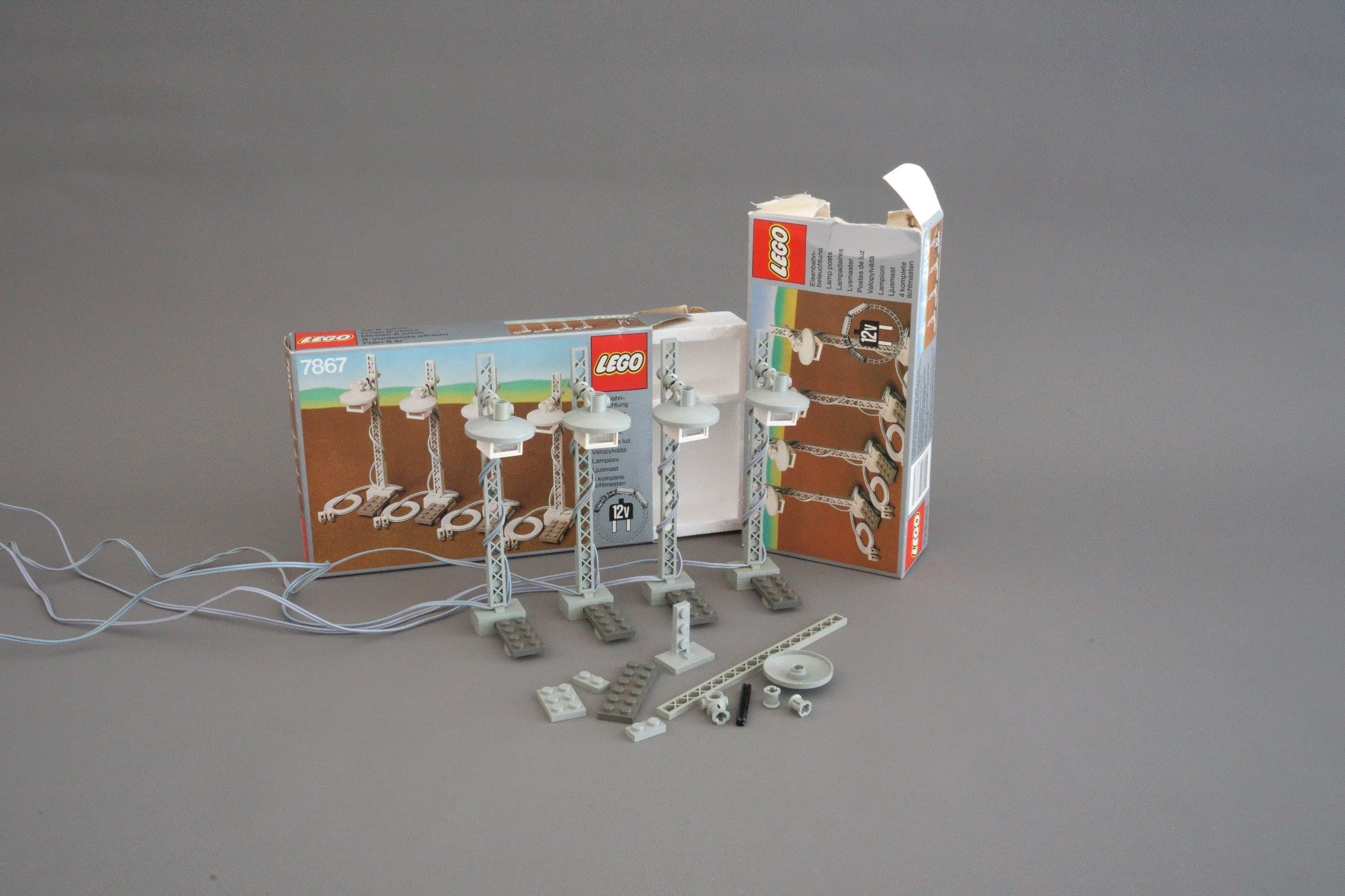 12V Train Light Posts