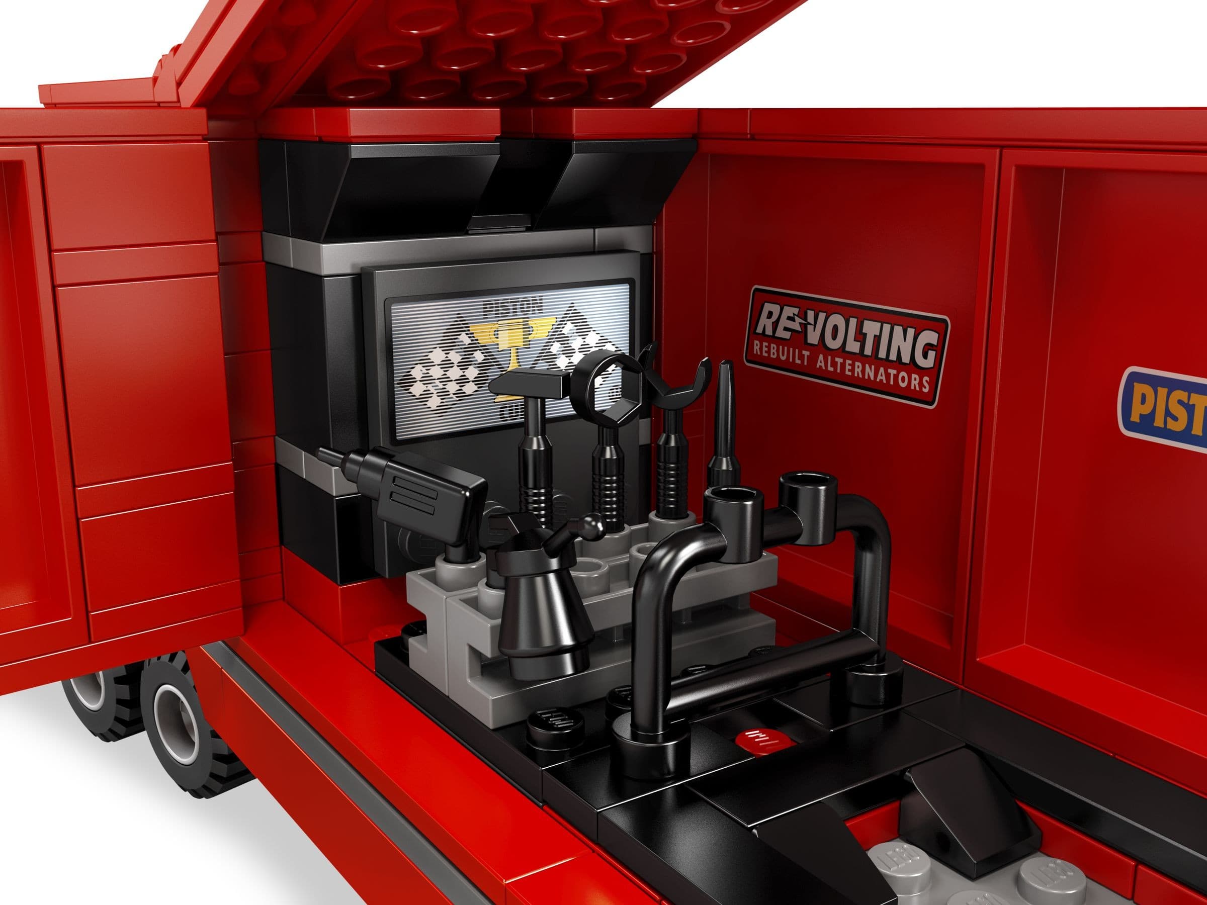 Mack's Team Truck