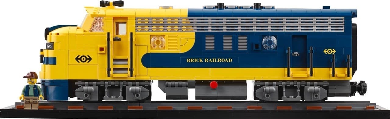 Brick Railroad Locomotive