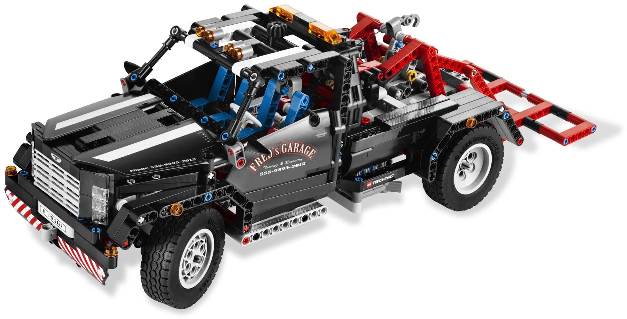 Pick-Up Tow Truck