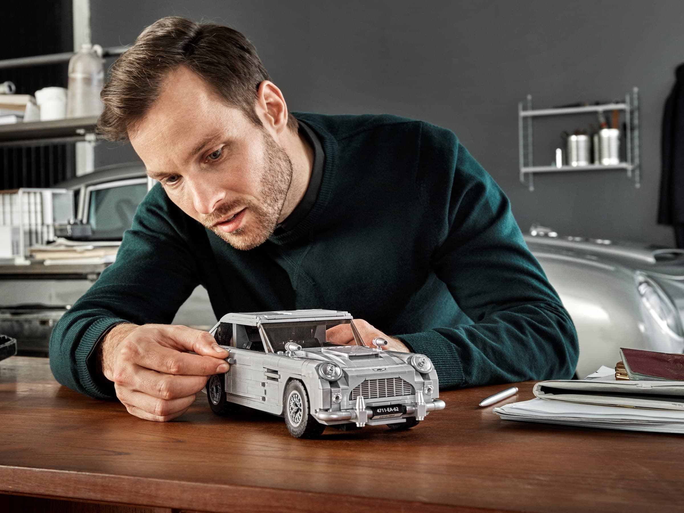 James Bond Aston Martin DB5