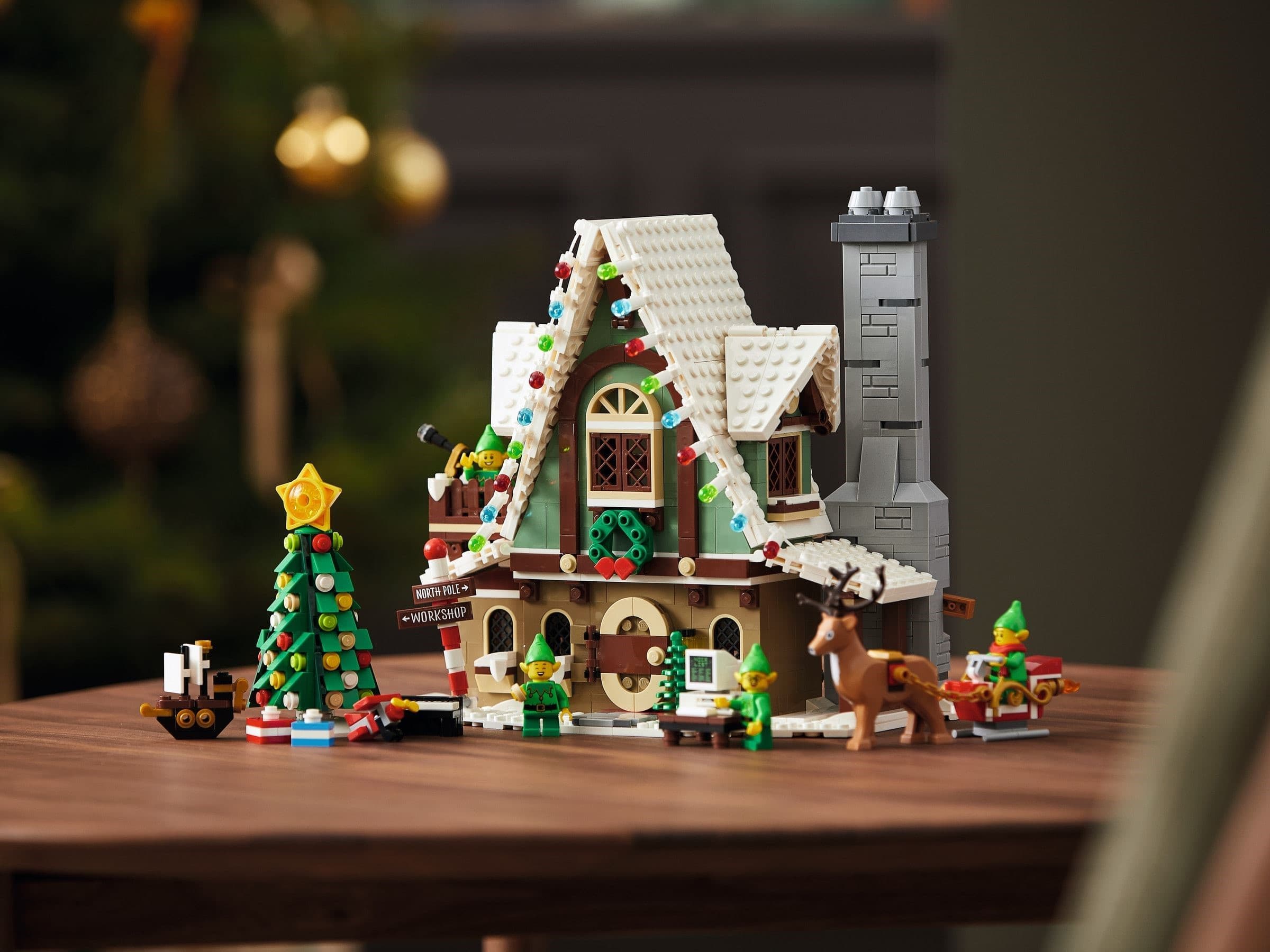 Elf Club House