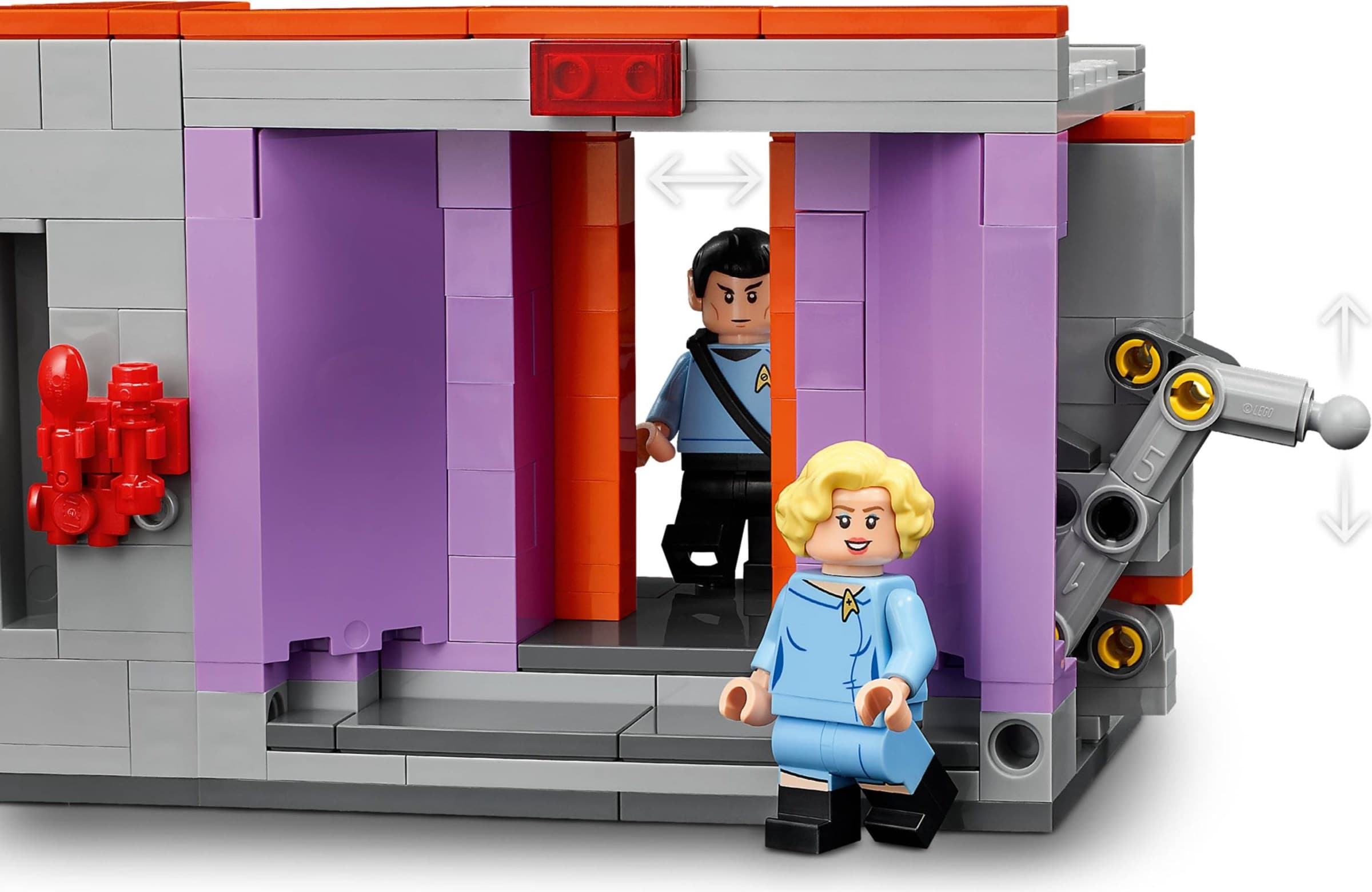 Star Trek: U.S.S. Enterprise NCC-1701 Bridge