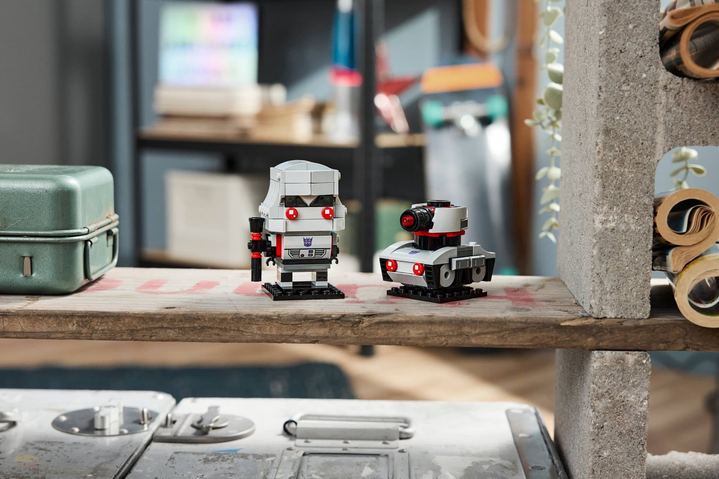 Megatron Robot & Vehicle