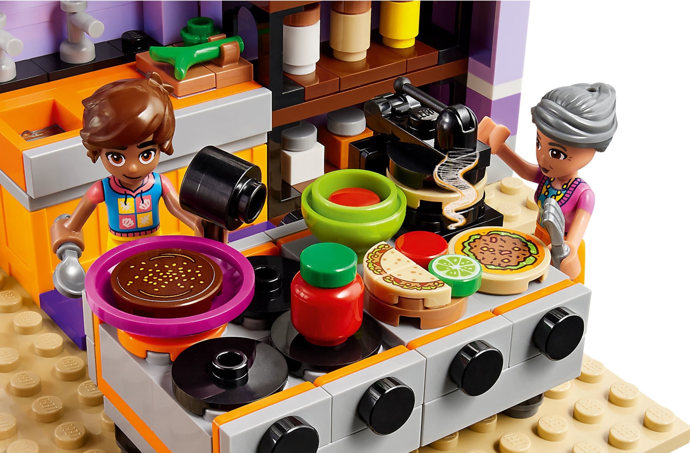 Heartlake City Community Kitchen