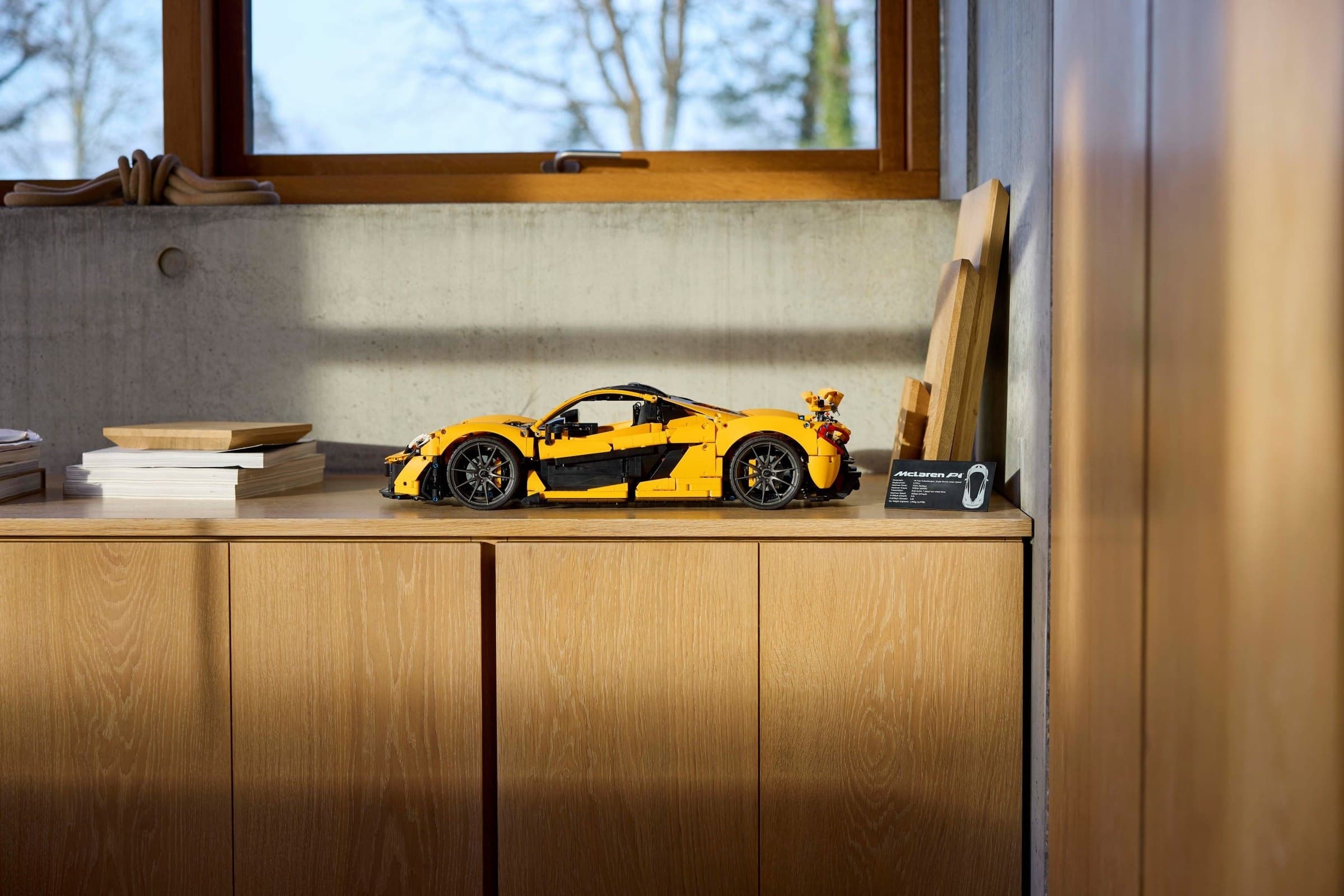 McLaren P1