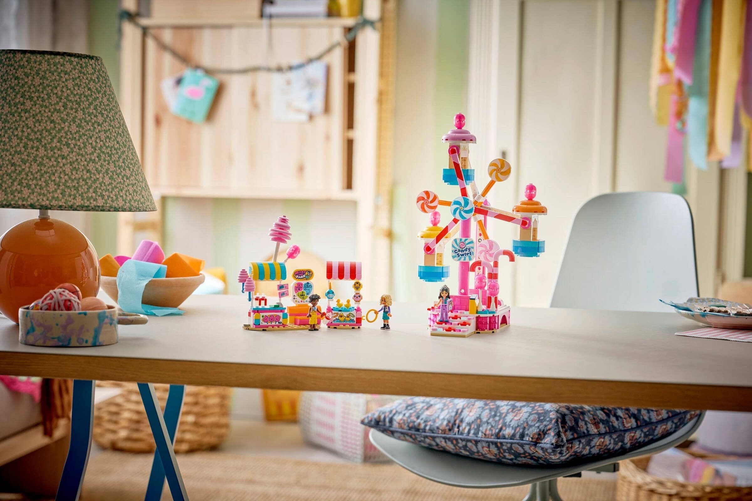 Candy & Cupcake Ferris Wheel