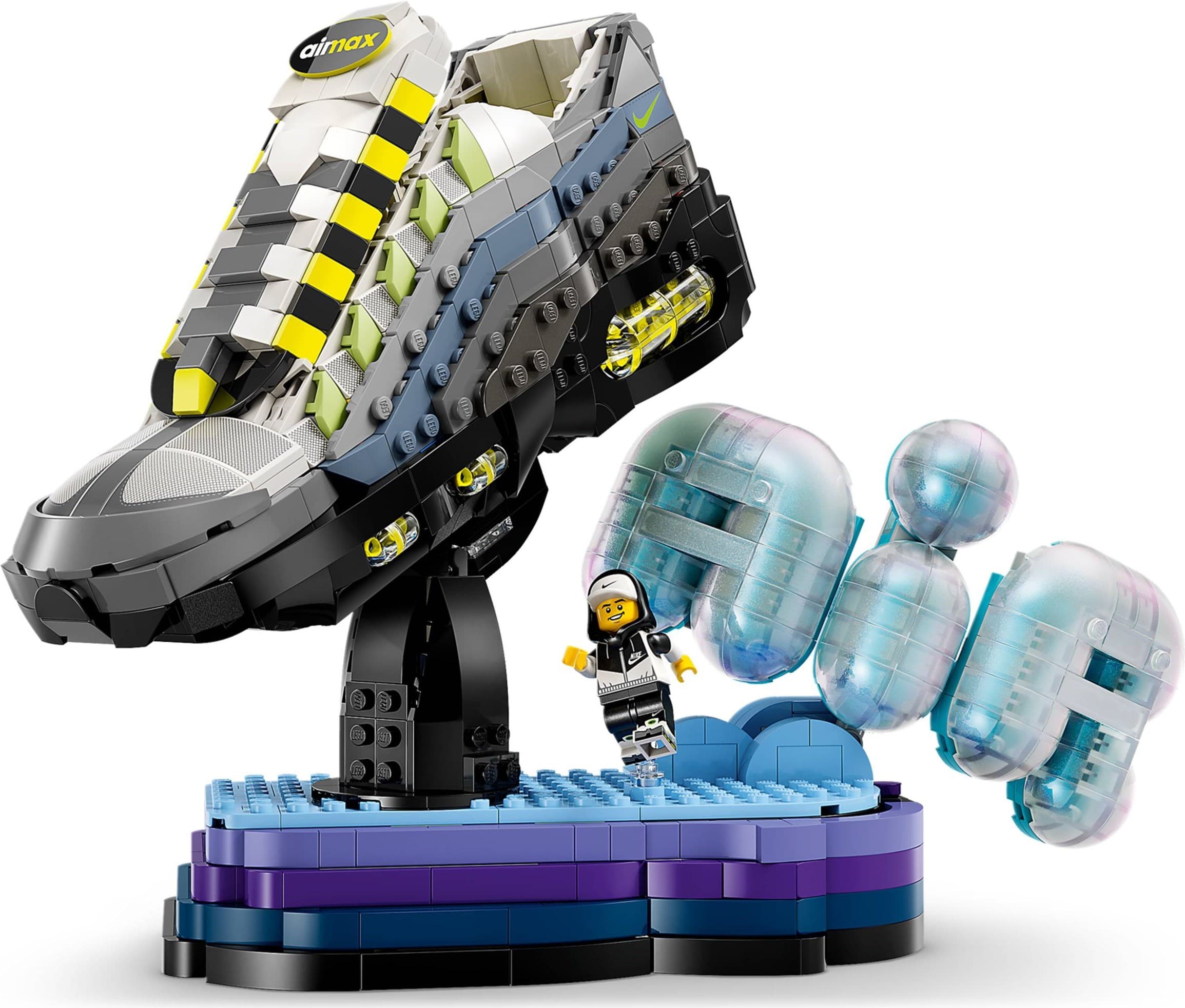 Nike Air Max 95 x LEGO Set