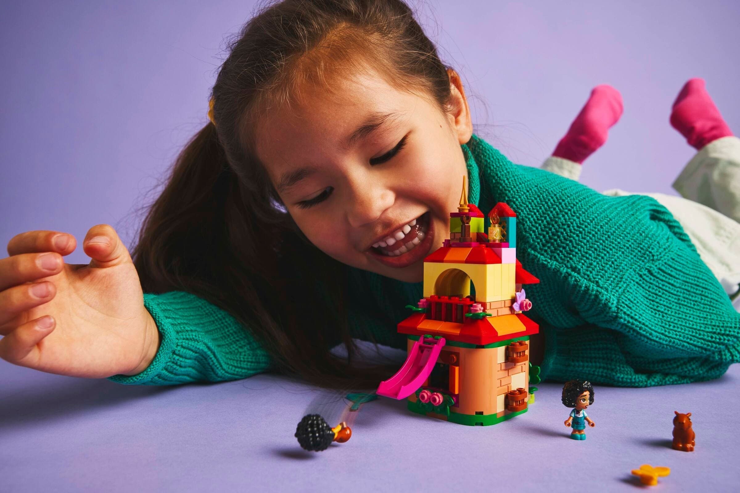 Encanto Mini House