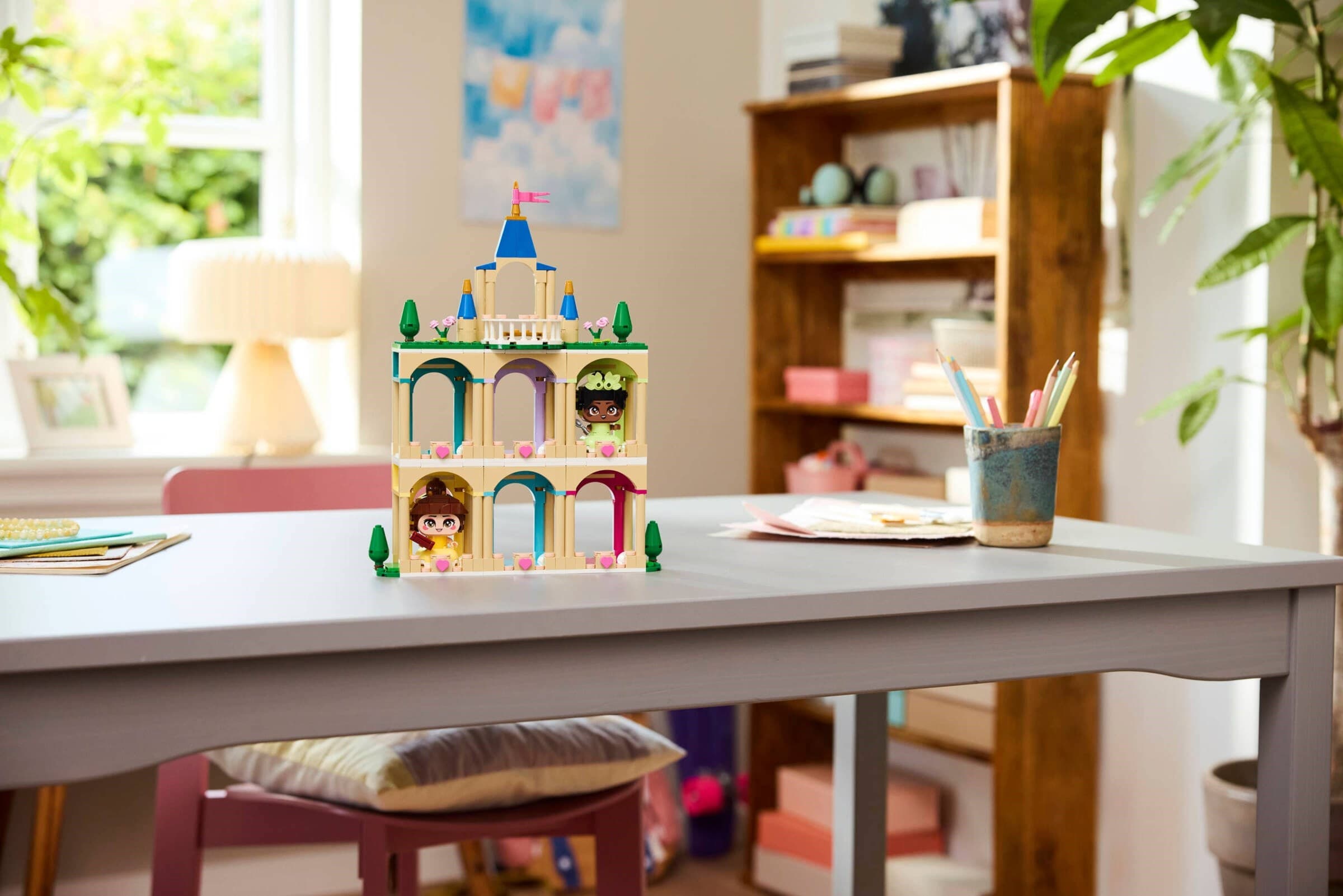 Mini Belle & Tiana with Castle