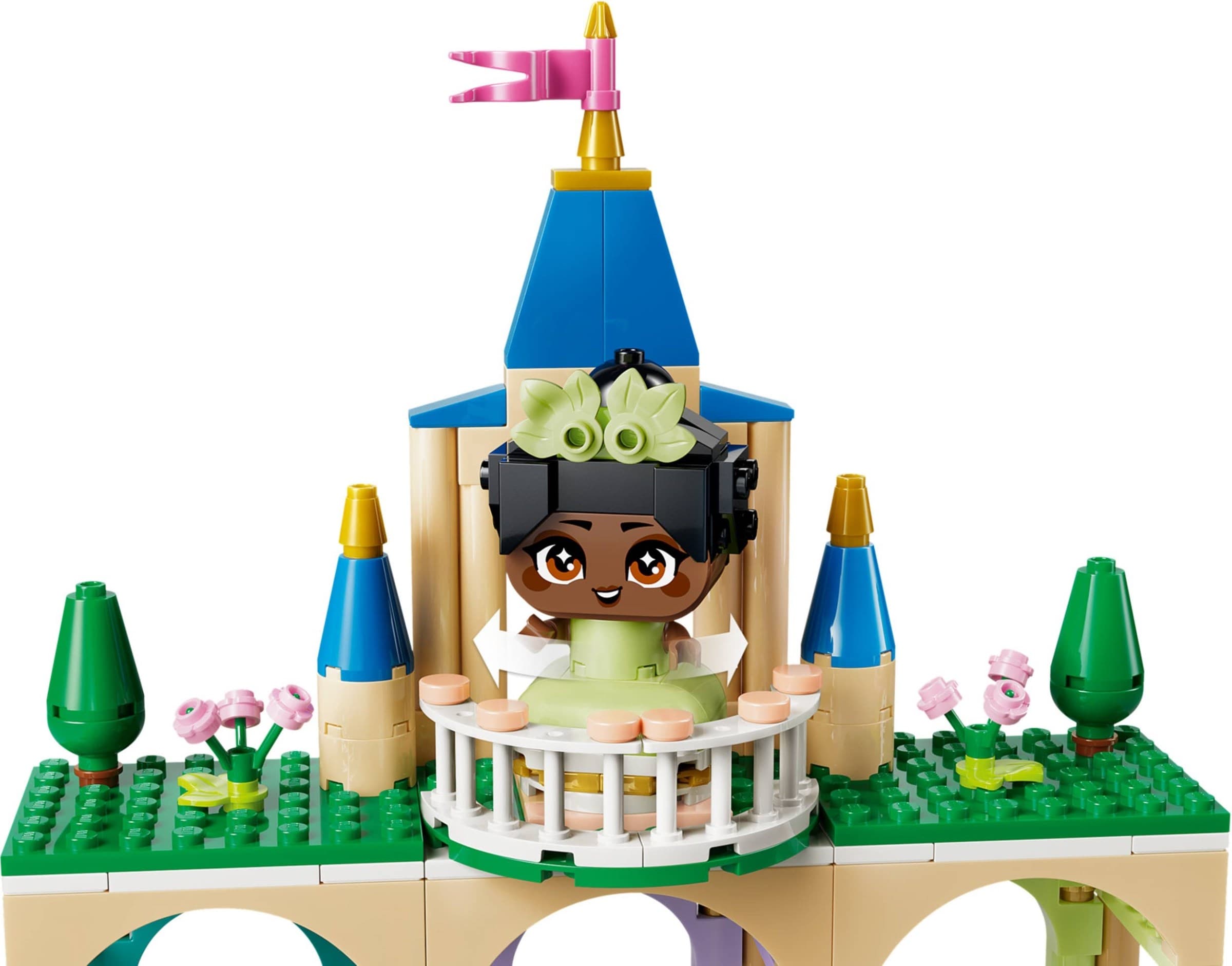Mini Belle & Tiana with Castle