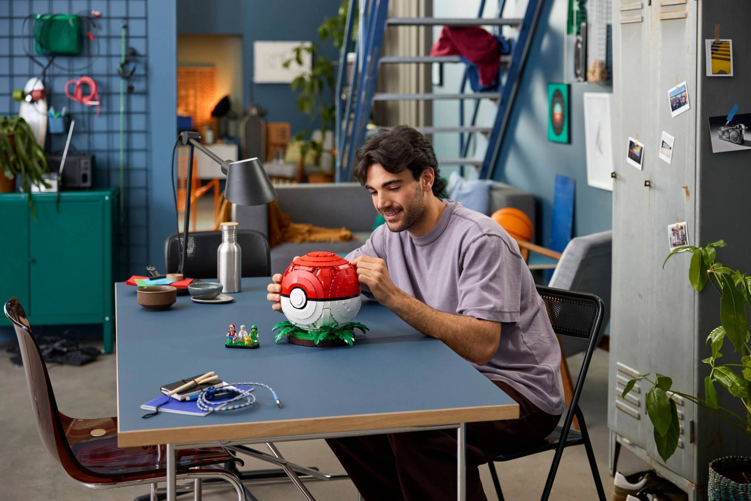 Iconic Trainer Moments Poké Ball