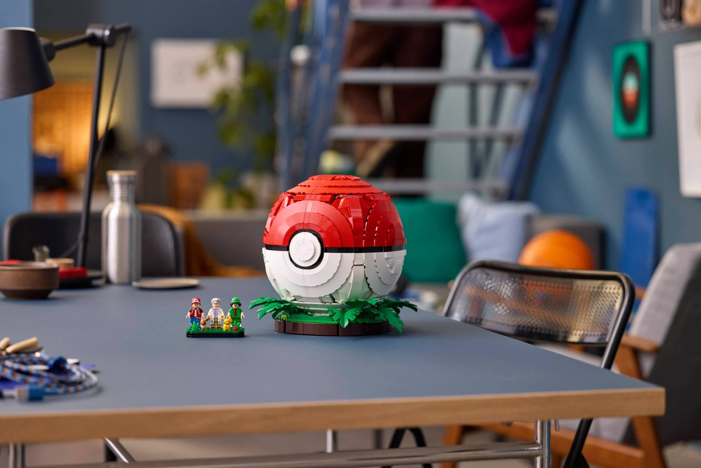 Iconic Trainer Moments Poké Ball