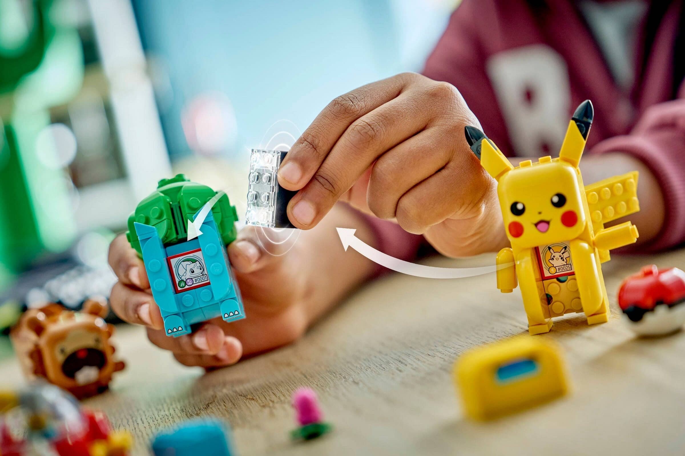Berry Bash with Bulbasaur and Bidoof