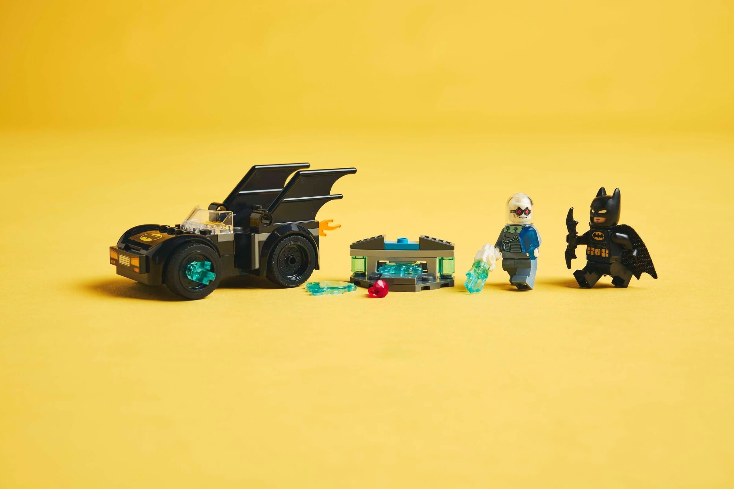 Batman & Batmobile vs. Mr. Freeze