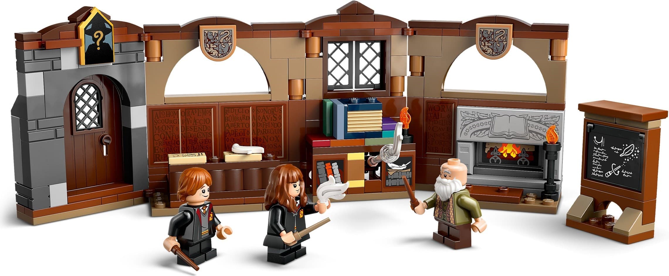 Hogwarts Castle: Charms Class