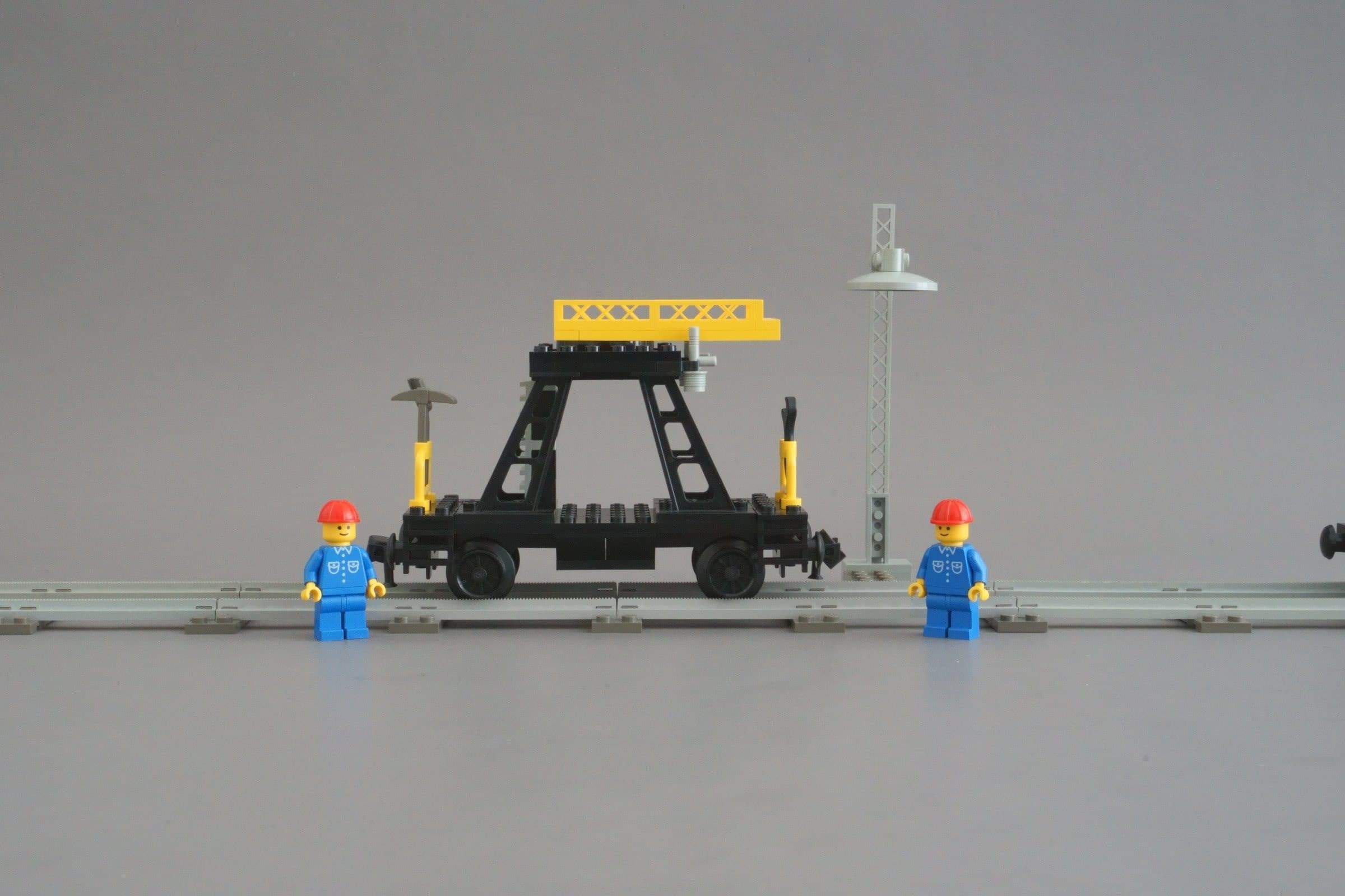 Overhead Gantry and Lighting Maintenance Wagon