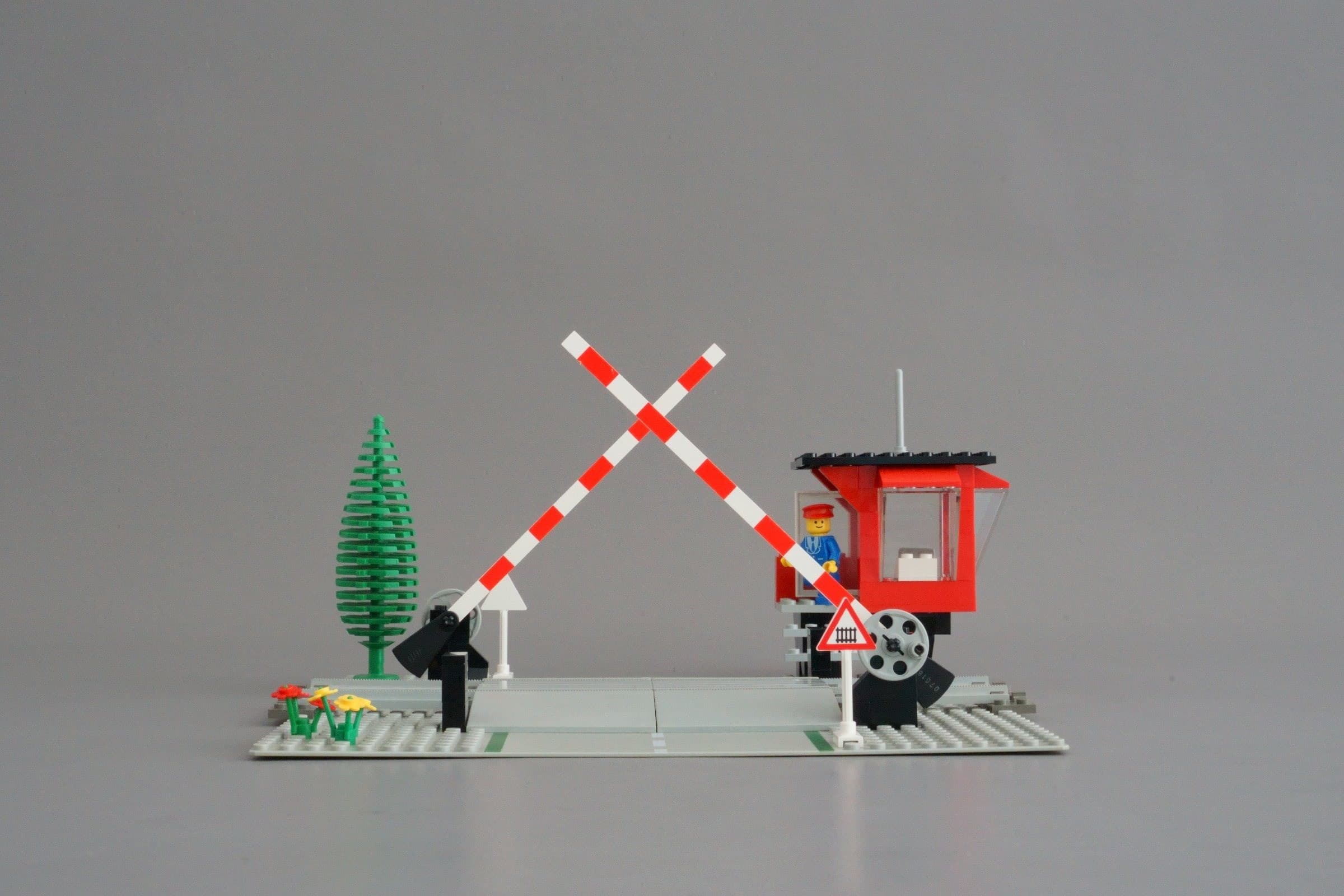 Manual Road Crossing