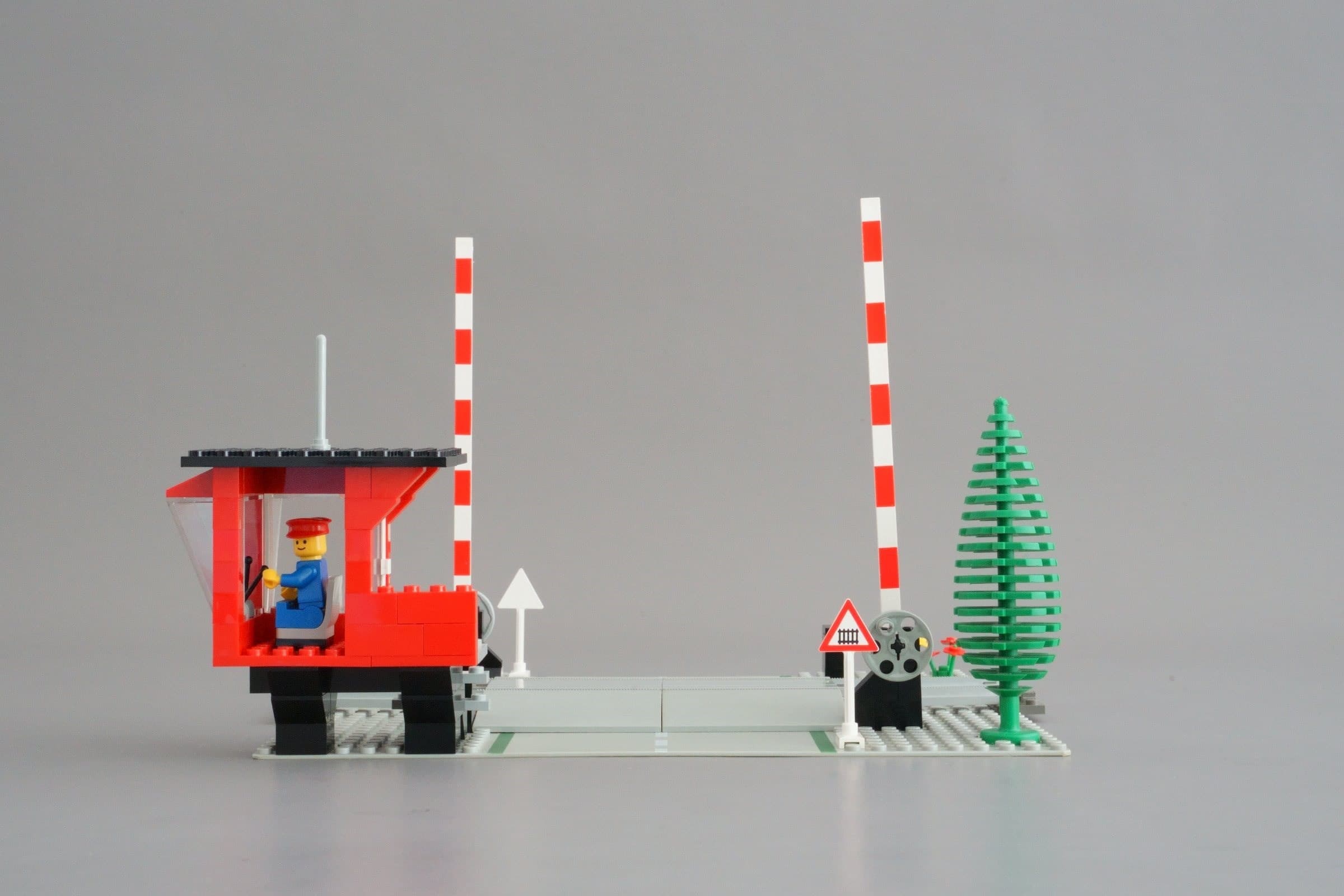 Manual Road Crossing